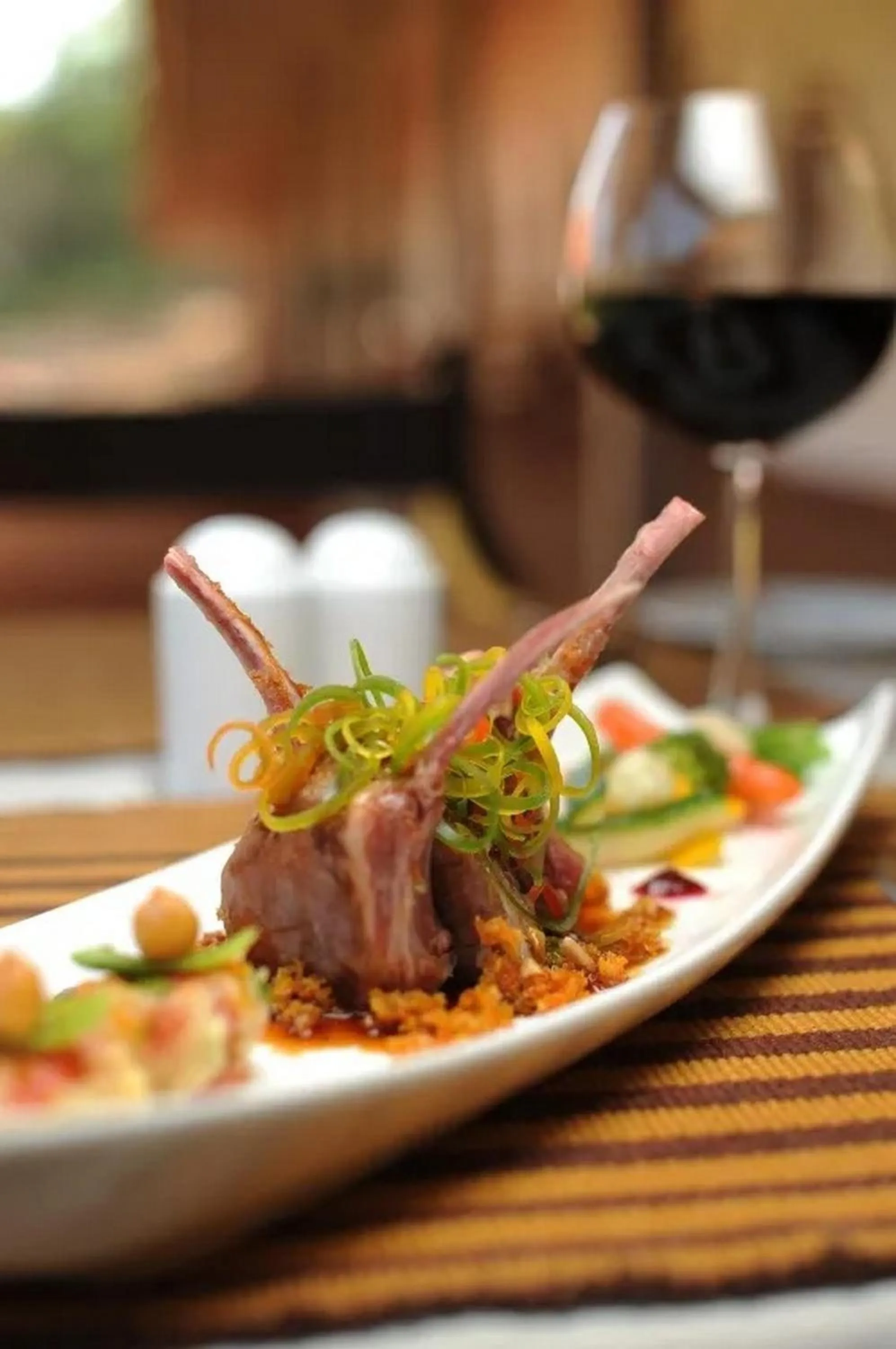 Dinner in EKHO Sigiriya - 700 meters to Sigiriya Rock