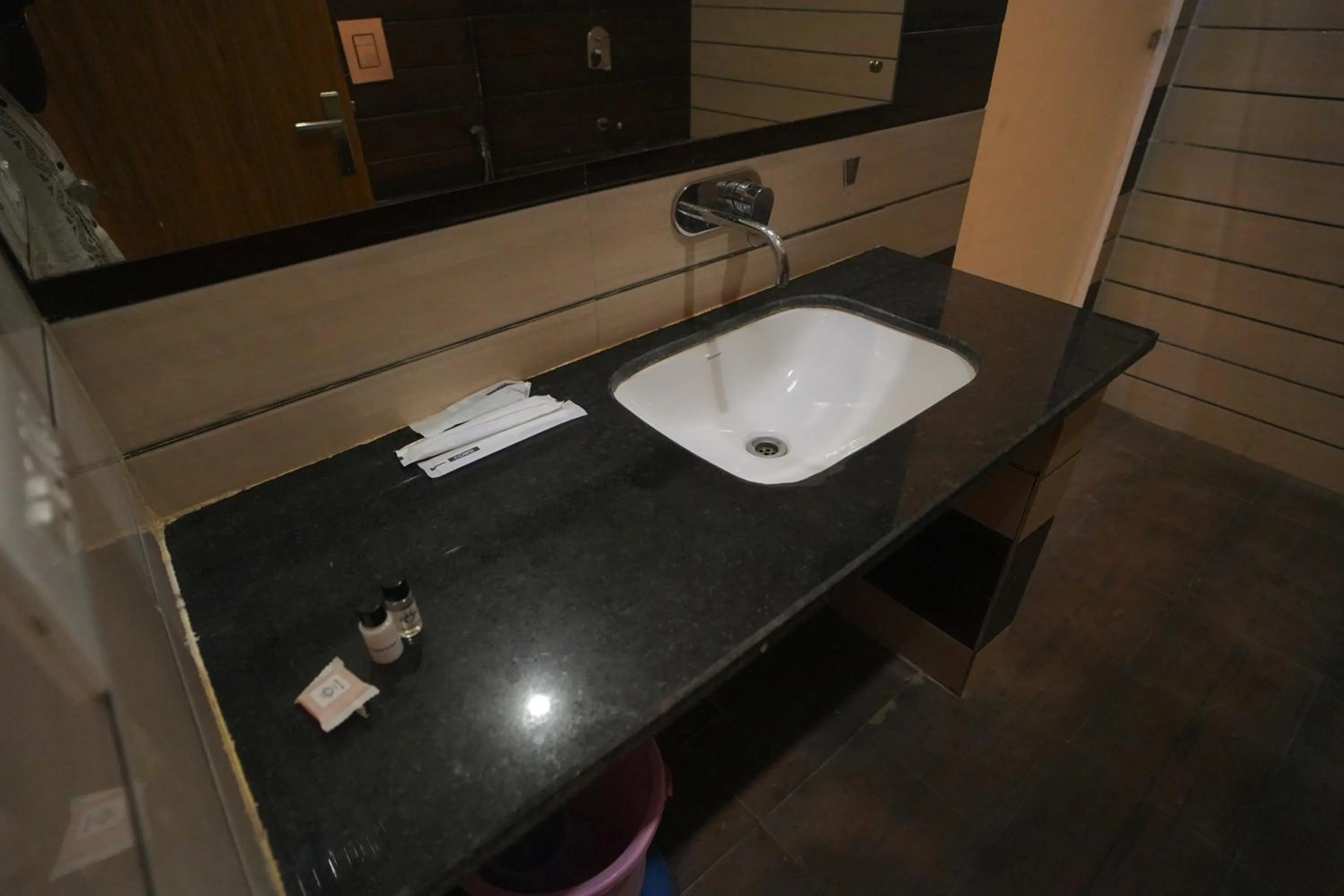 Bathroom in Dhawala Resort By Aamod