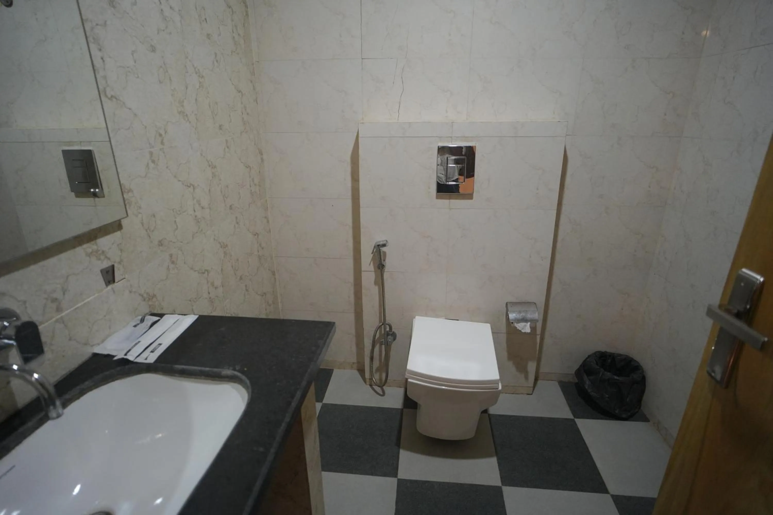 Dhawala Resort By Aamod