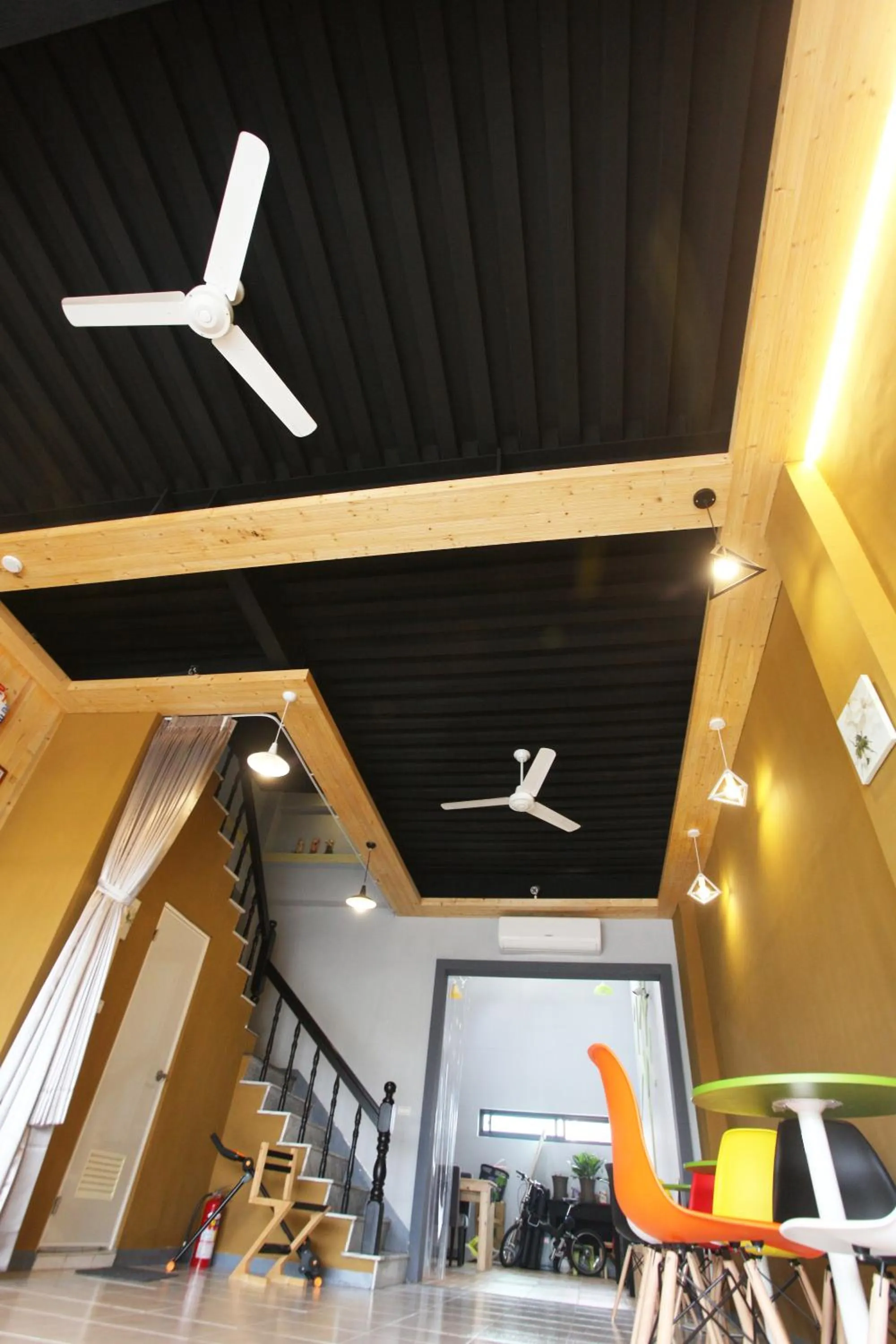 Property building in Light Shadow