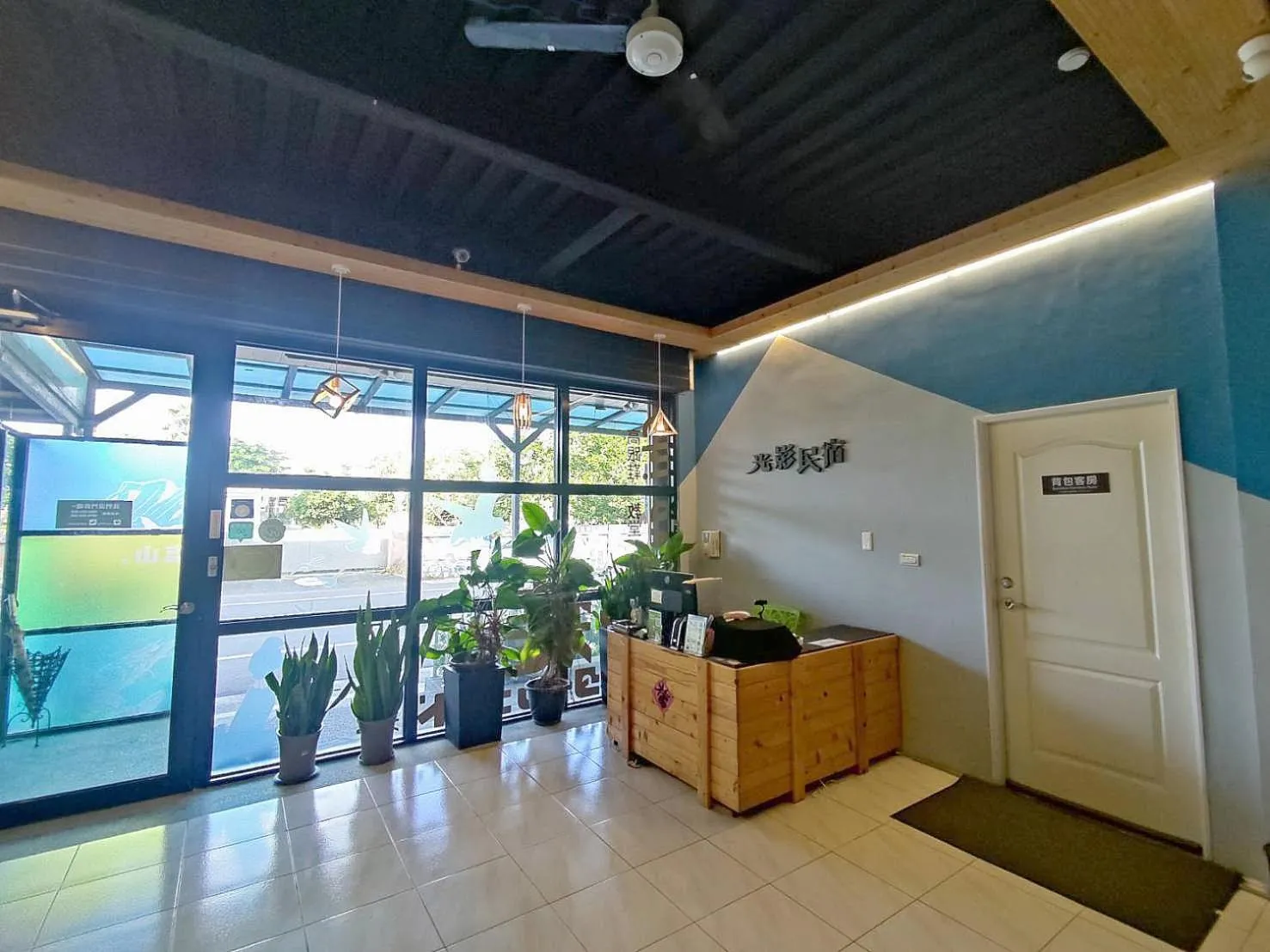 Property building in Light Shadow