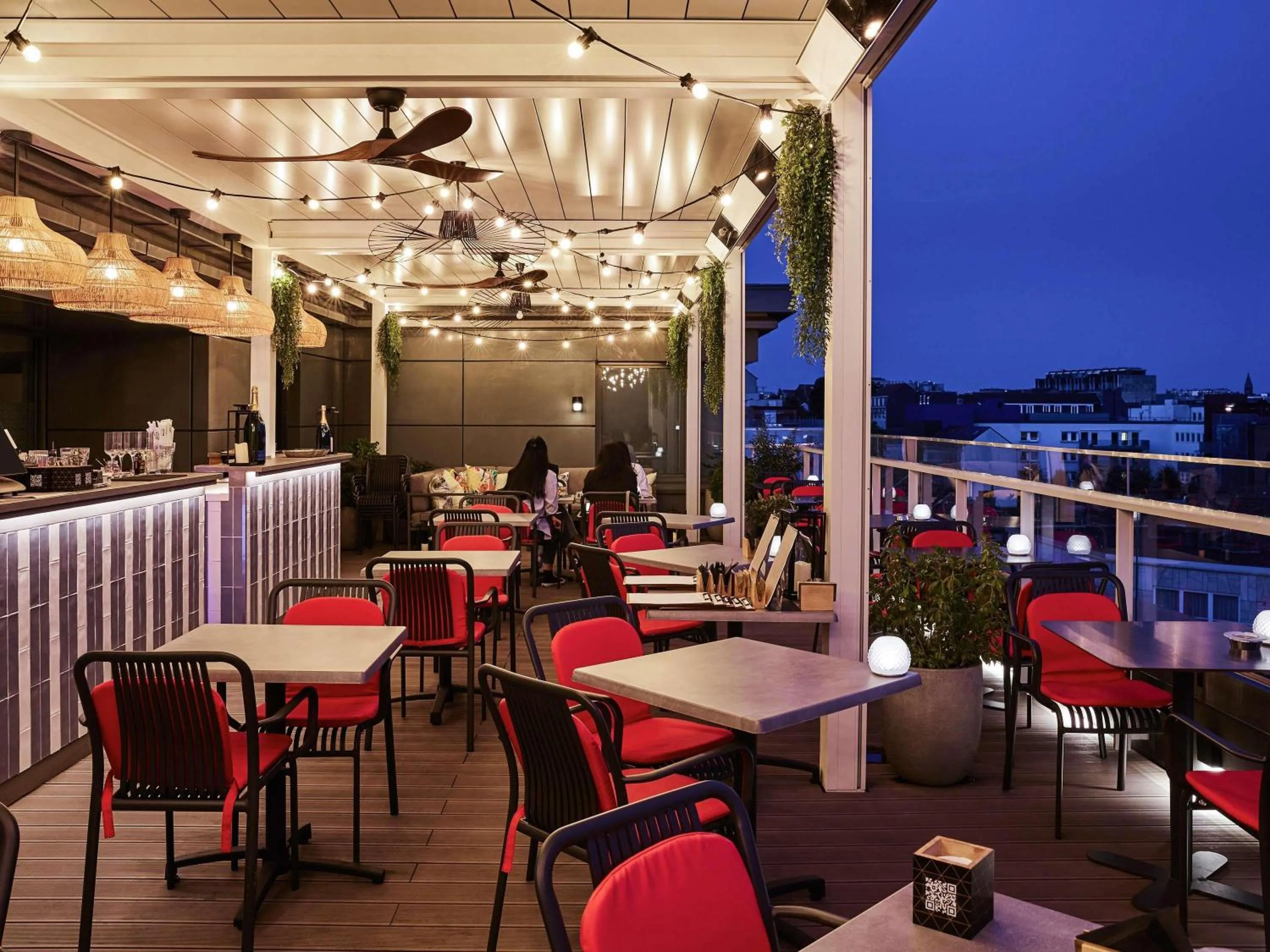 Lounge or bar in Sofitel Brussels Europe