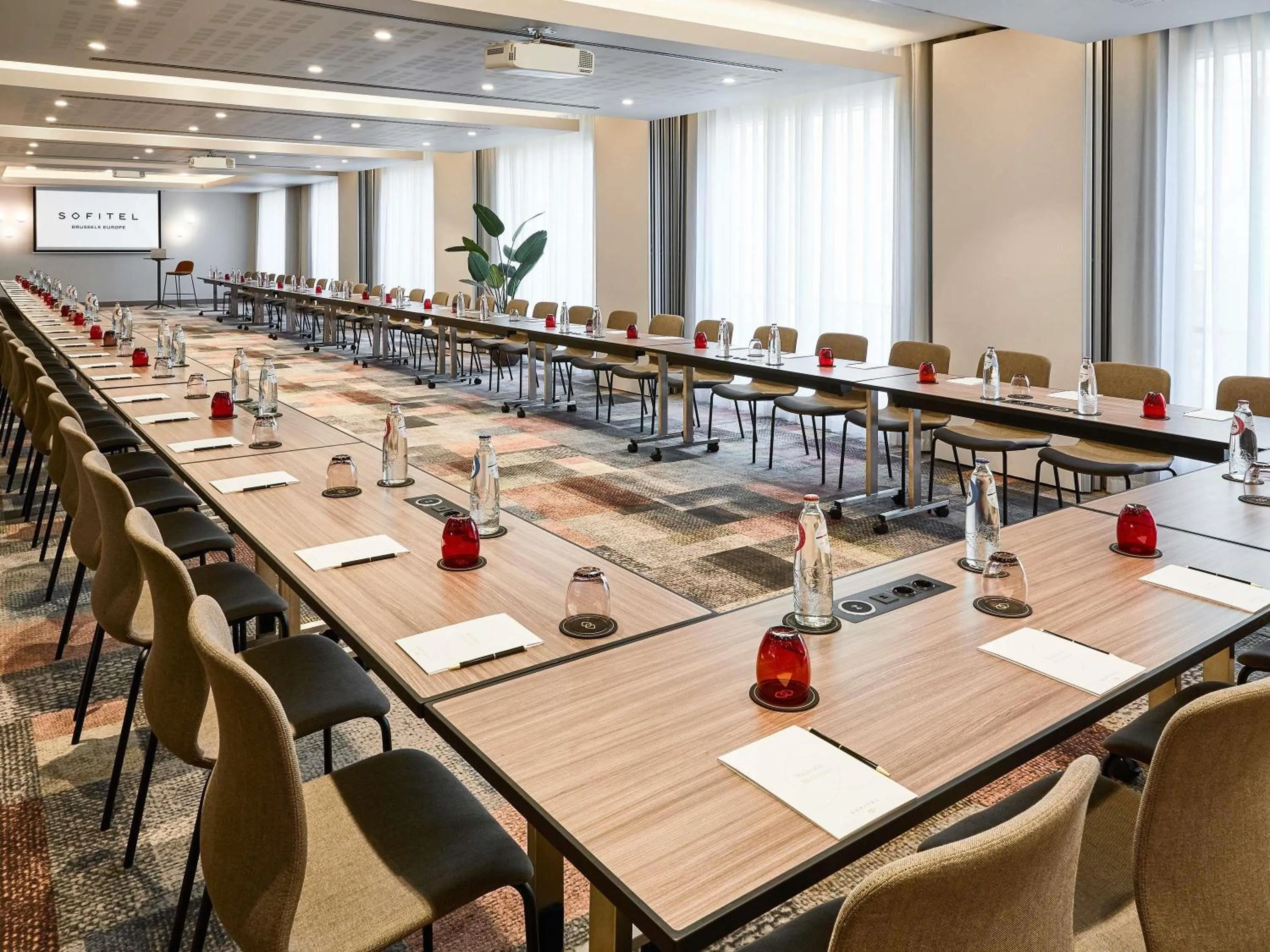 Meeting/conference room in Sofitel Brussels Europe
