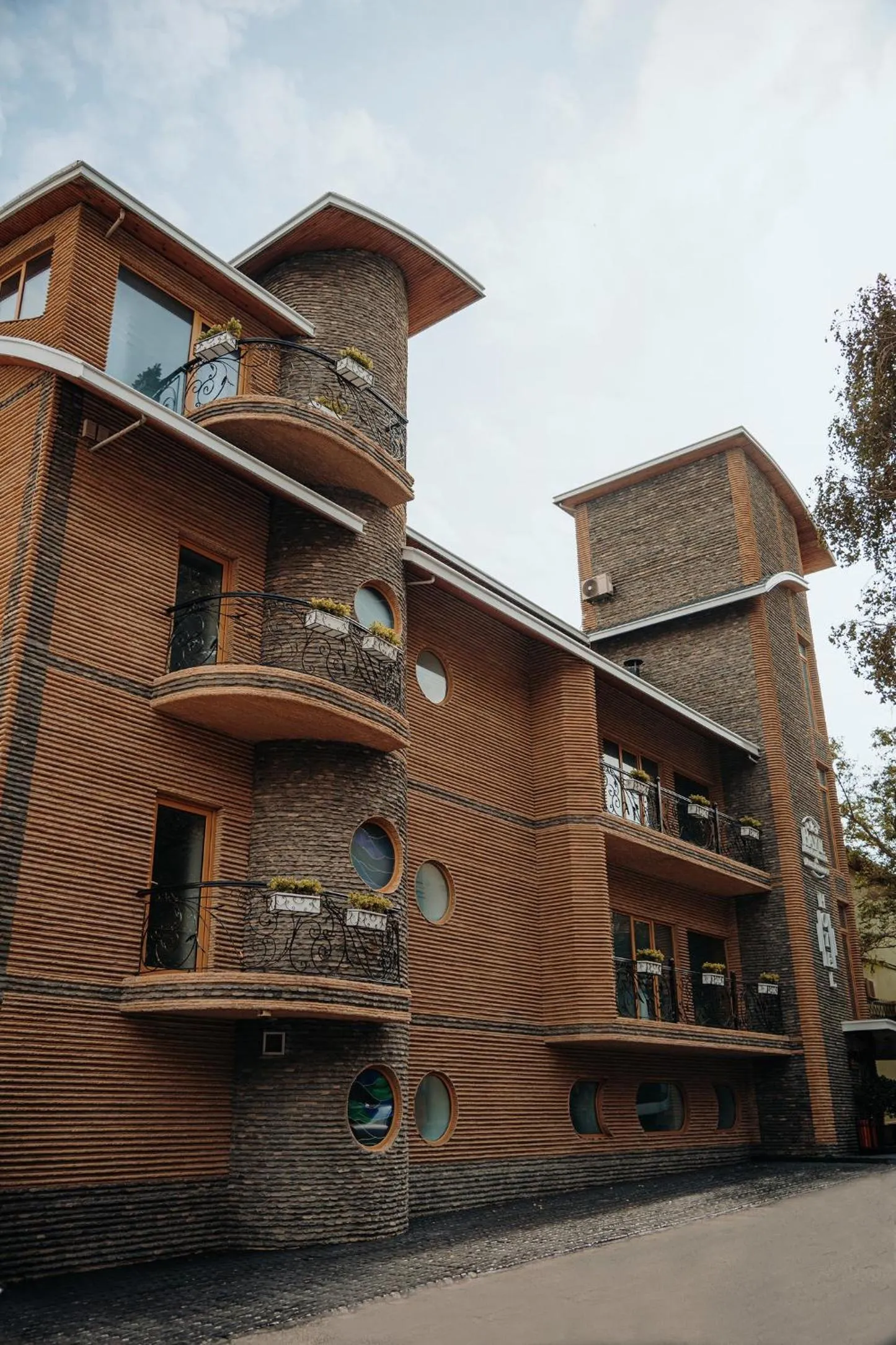 Property building in Bayil Breeze Hotel & Restaurant