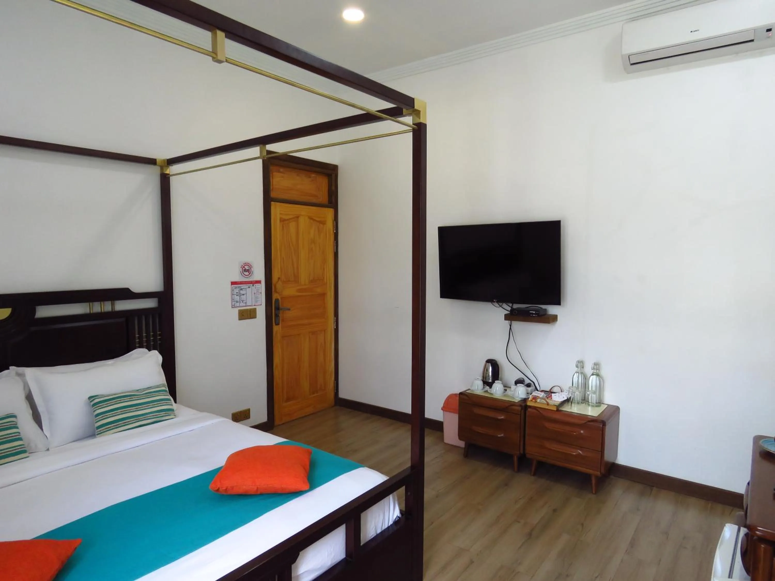 Bed in The Sunrise Huraa