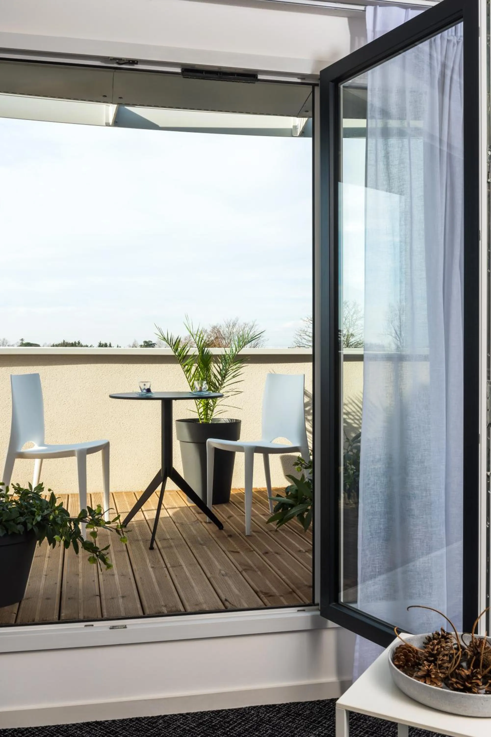 Balcony/Terrace in Ténéo Apparthotel Talence Espeleta - Bordeaux Sud