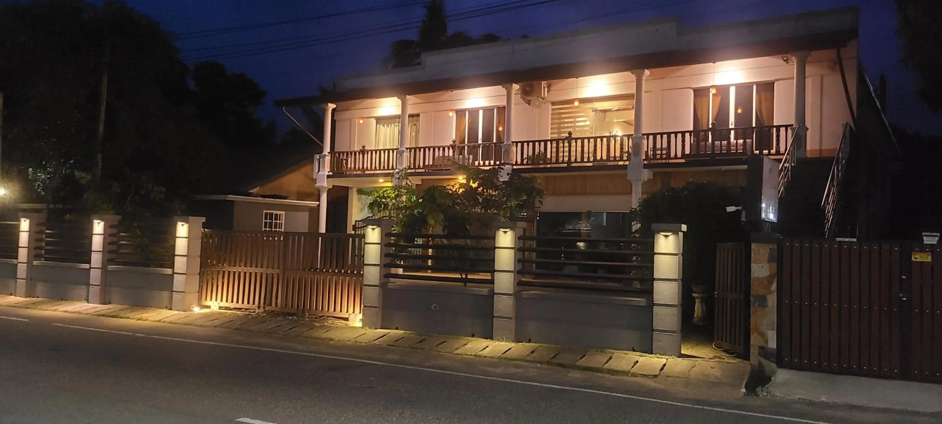 Property building in GG Lodge Mirissa