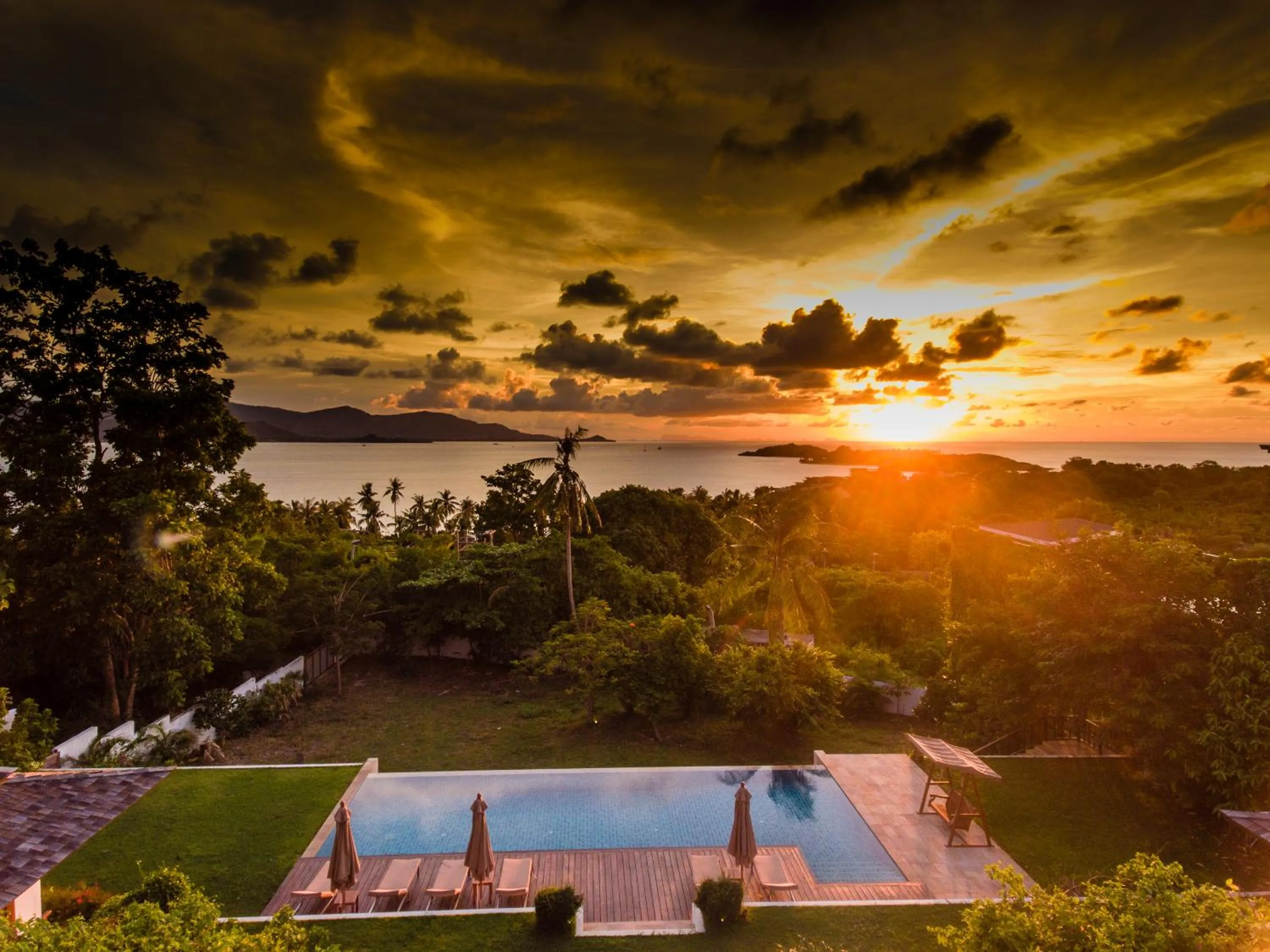 Time of day in Baan Apsara - Stunning Sea View 3 Bed Pool Villa