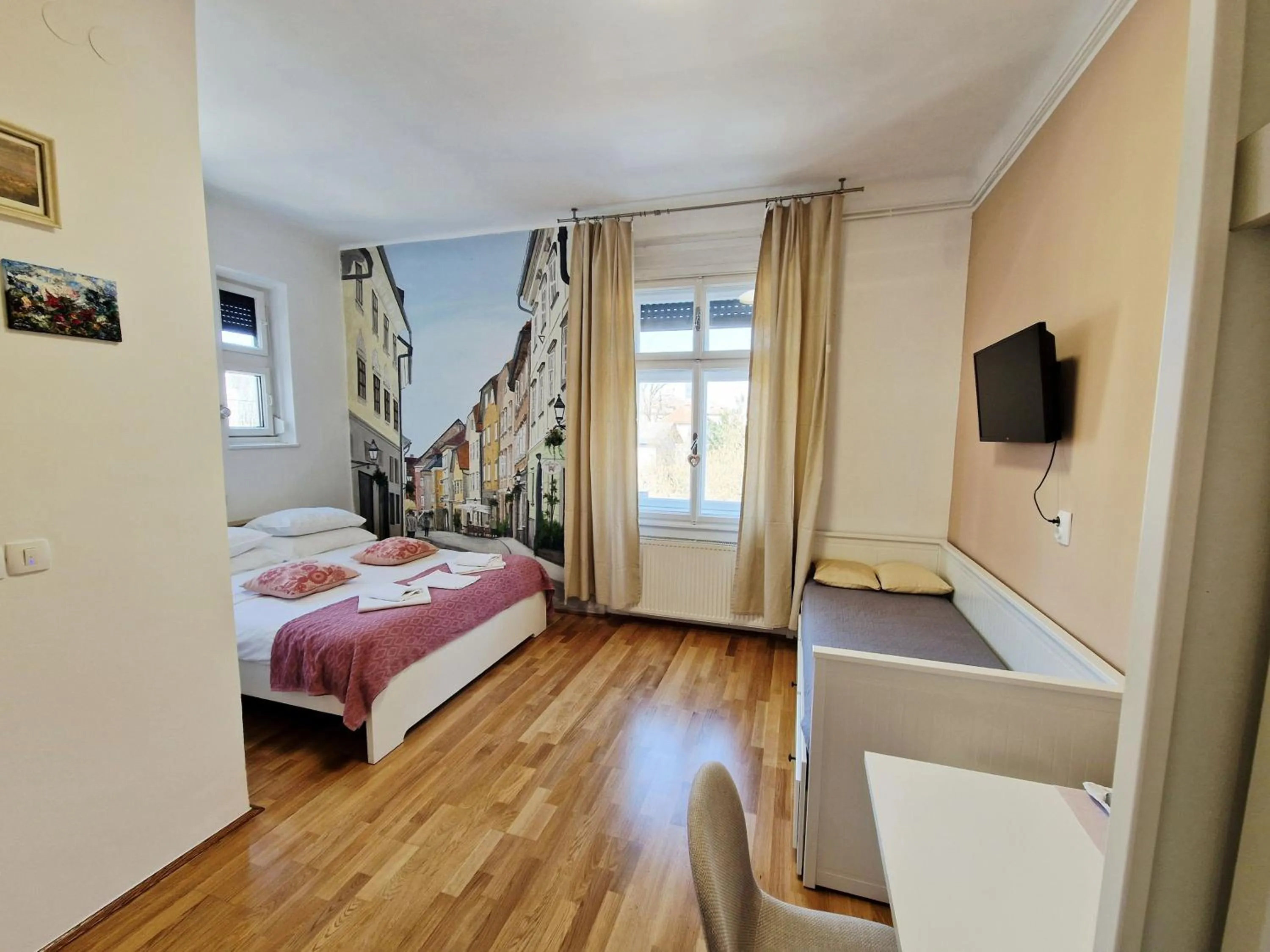 Classic Triple Room in B&B Vila Teslova