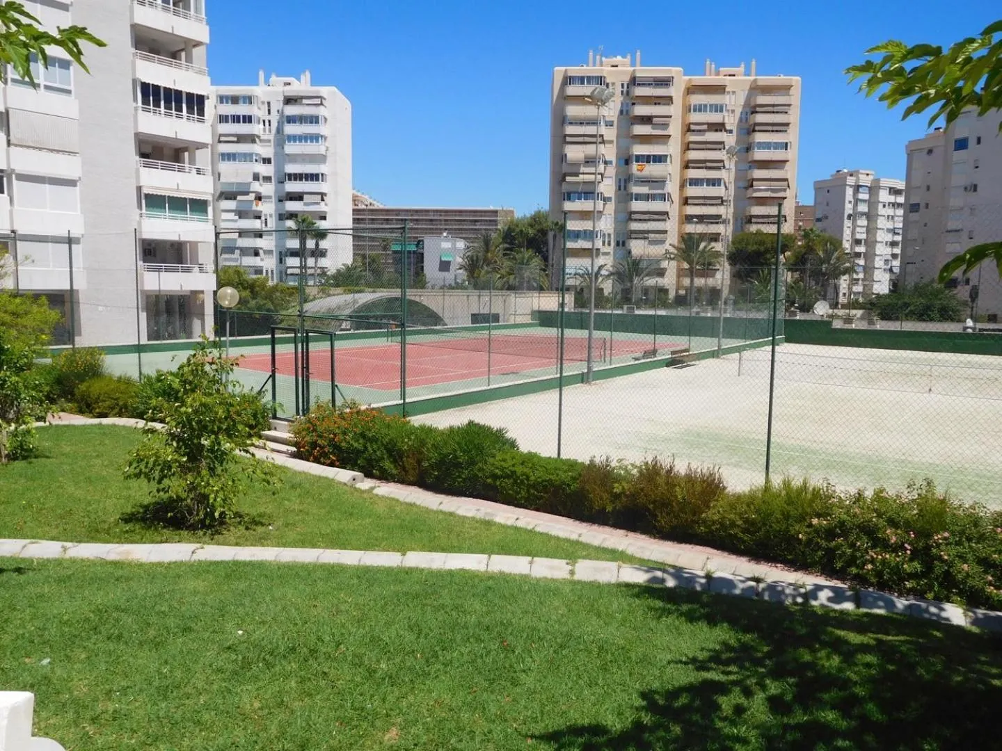 Precious Apartment in Alicante, Playa San Juan