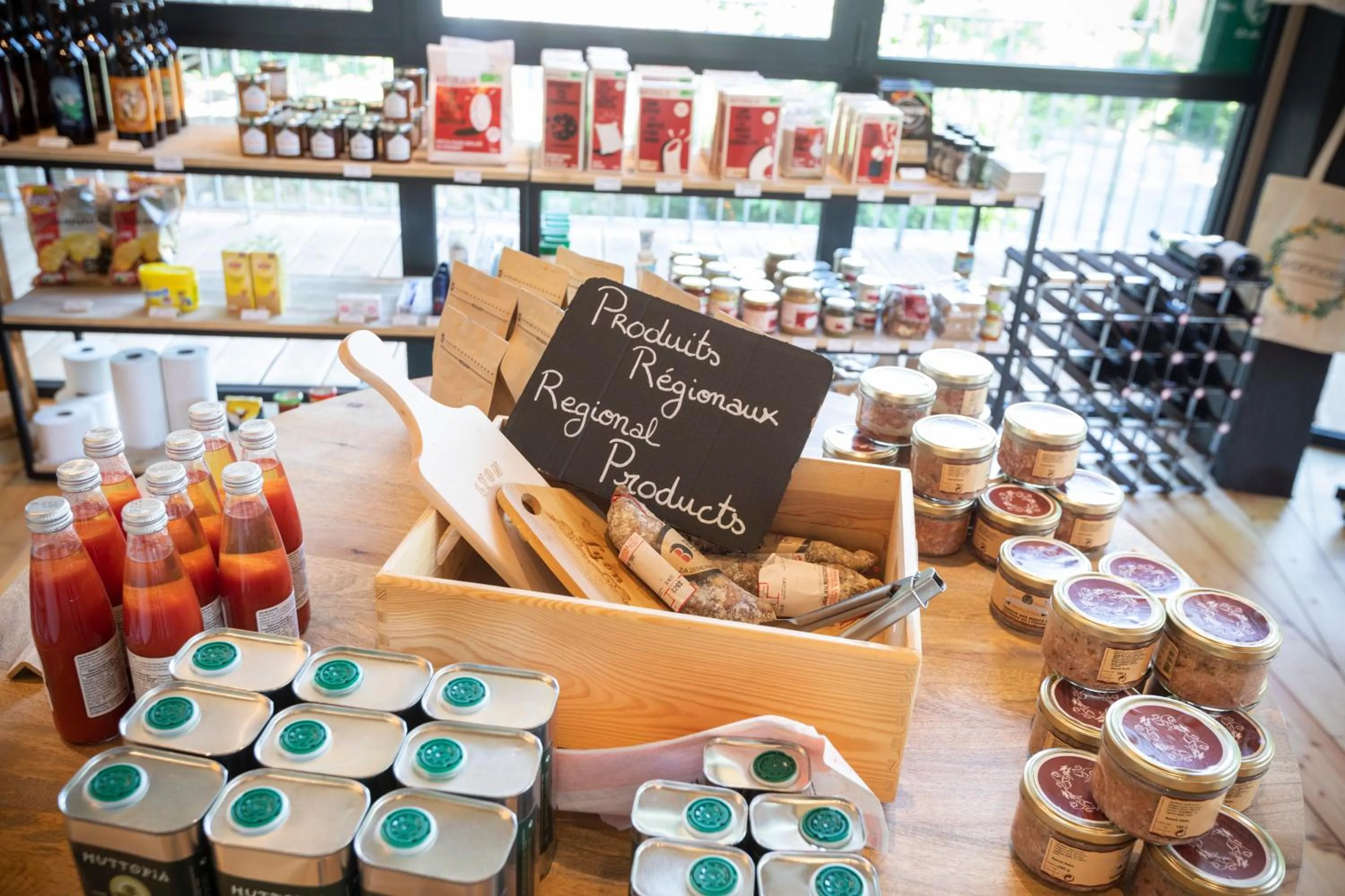 On-site shops in CityKamp Lyon