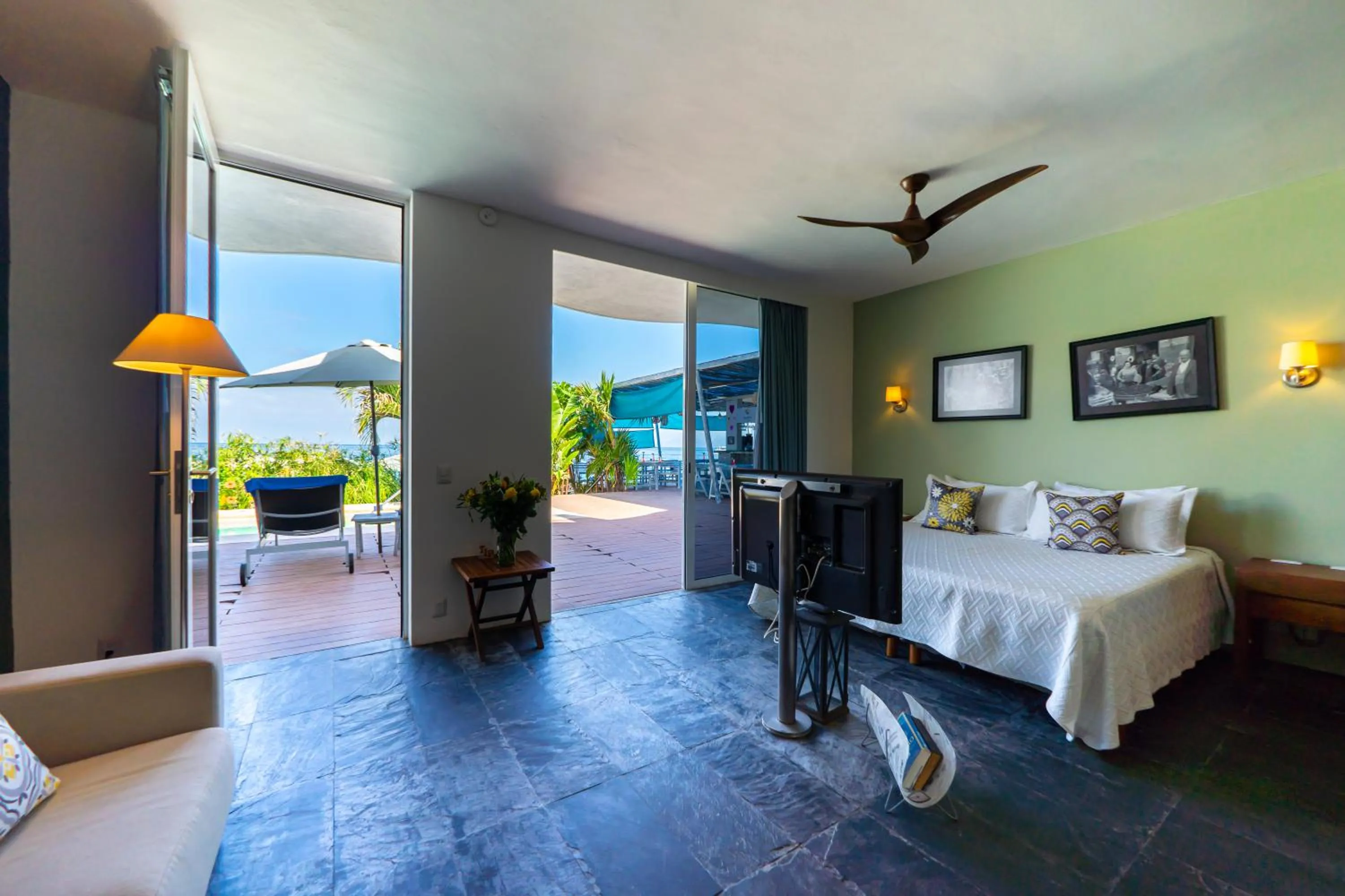 Bed in Suites at Sapphire Ocean Club