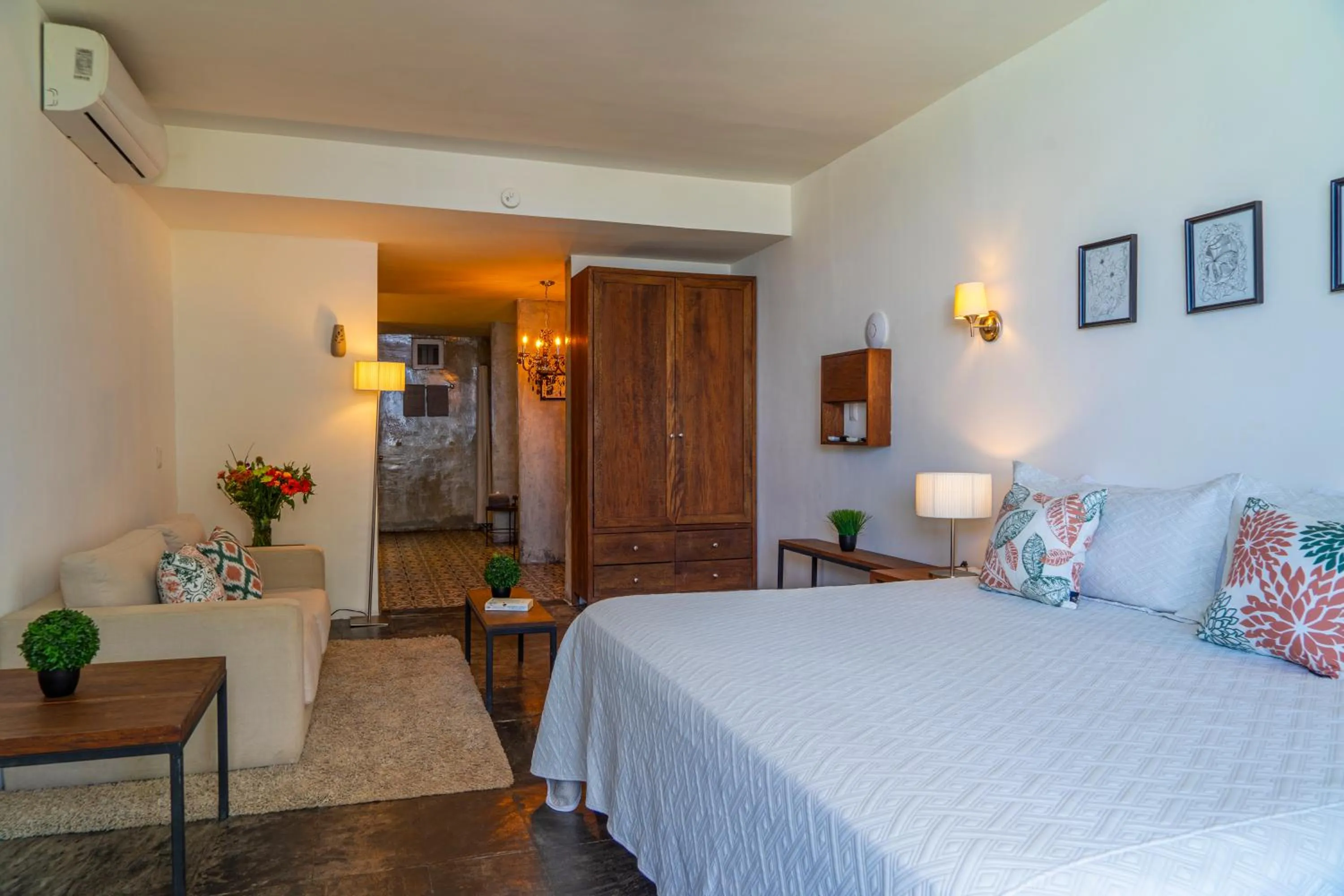 Bed in Suites at Sapphire Ocean Club