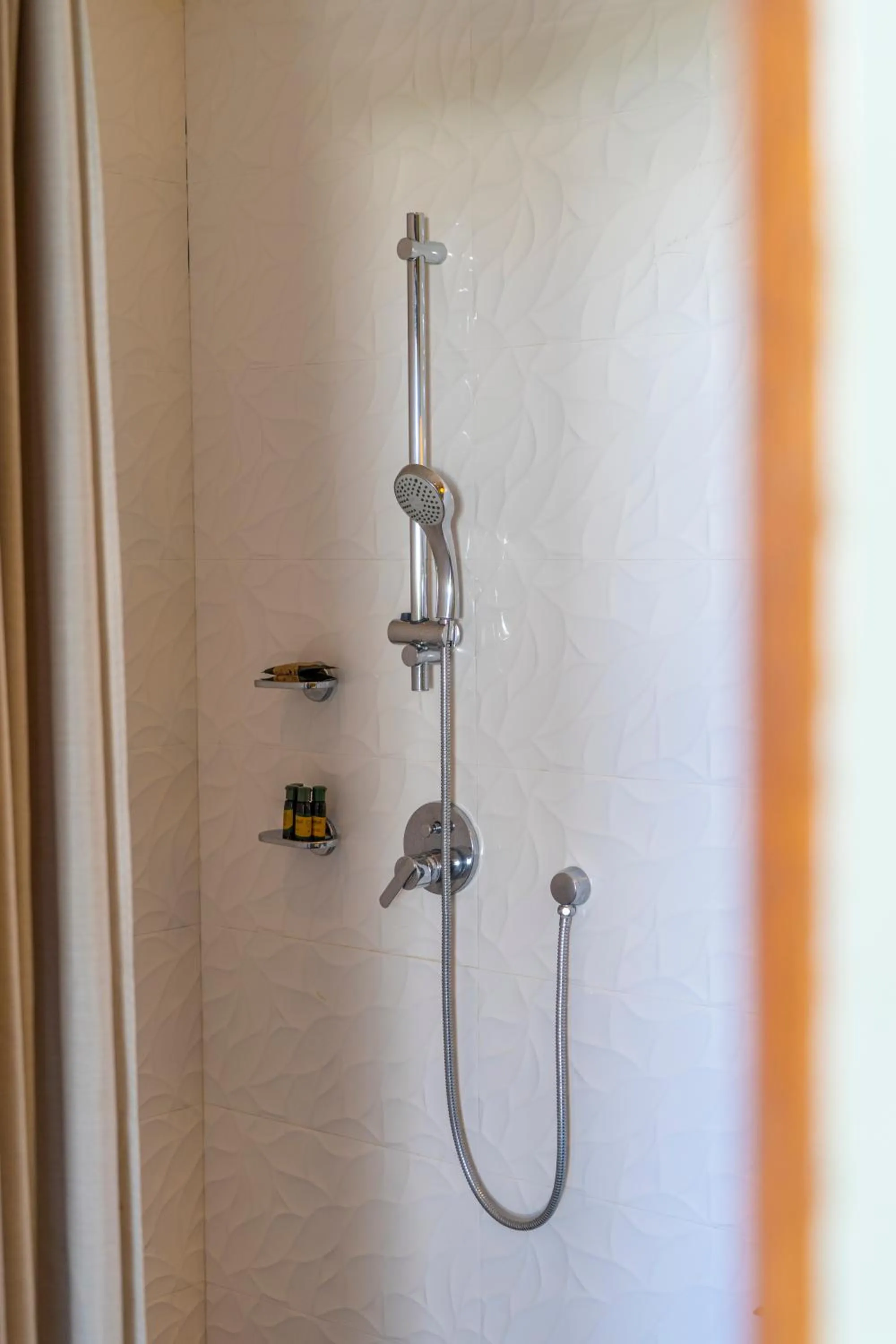 Suites at Sapphire Ocean Club