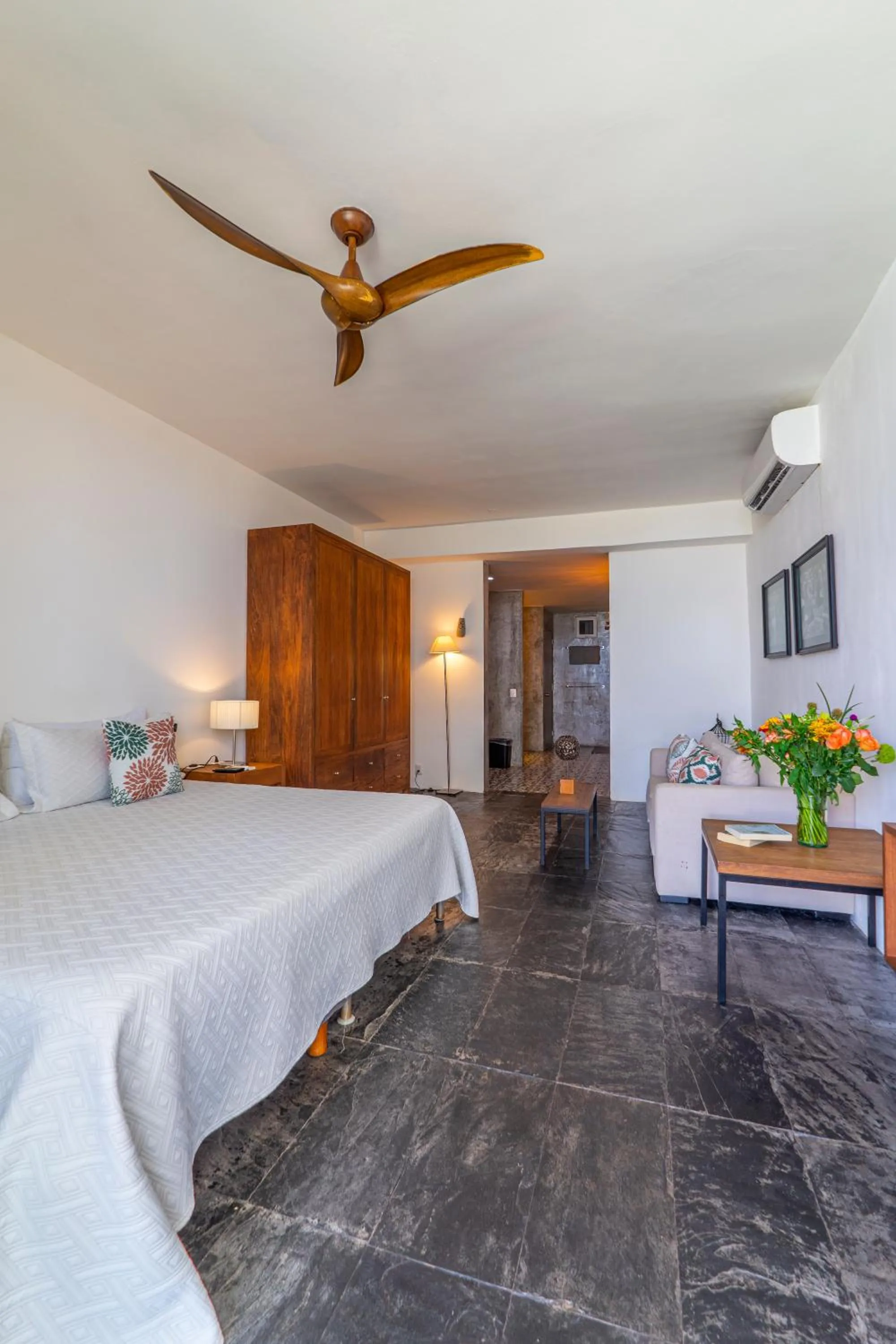 Bed in Suites at Sapphire Ocean Club