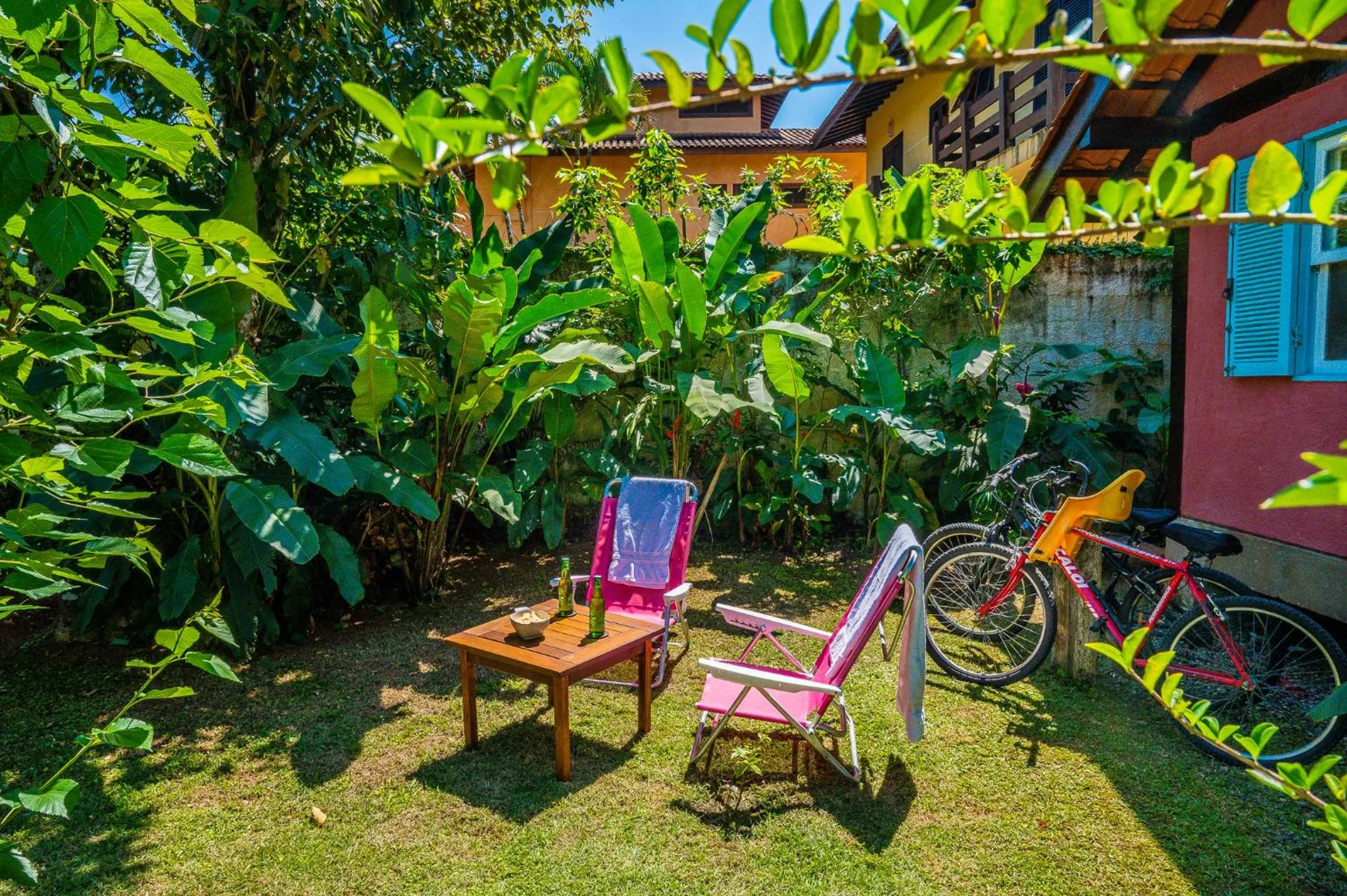 Garden in Casa do Pescador Camburi