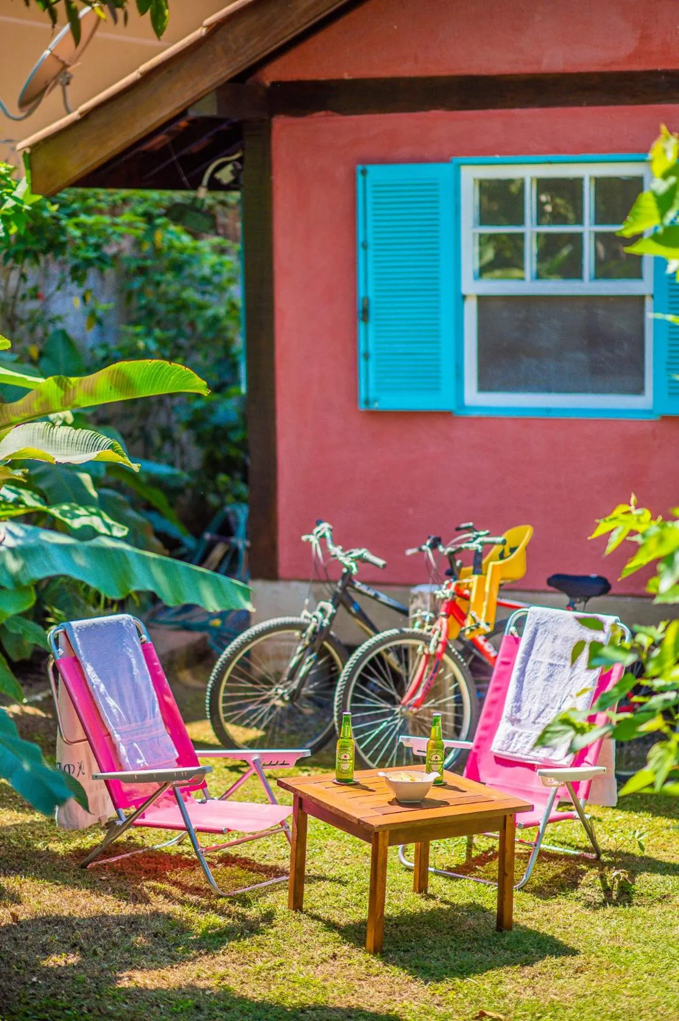 Property building in Casa do Pescador Camburi