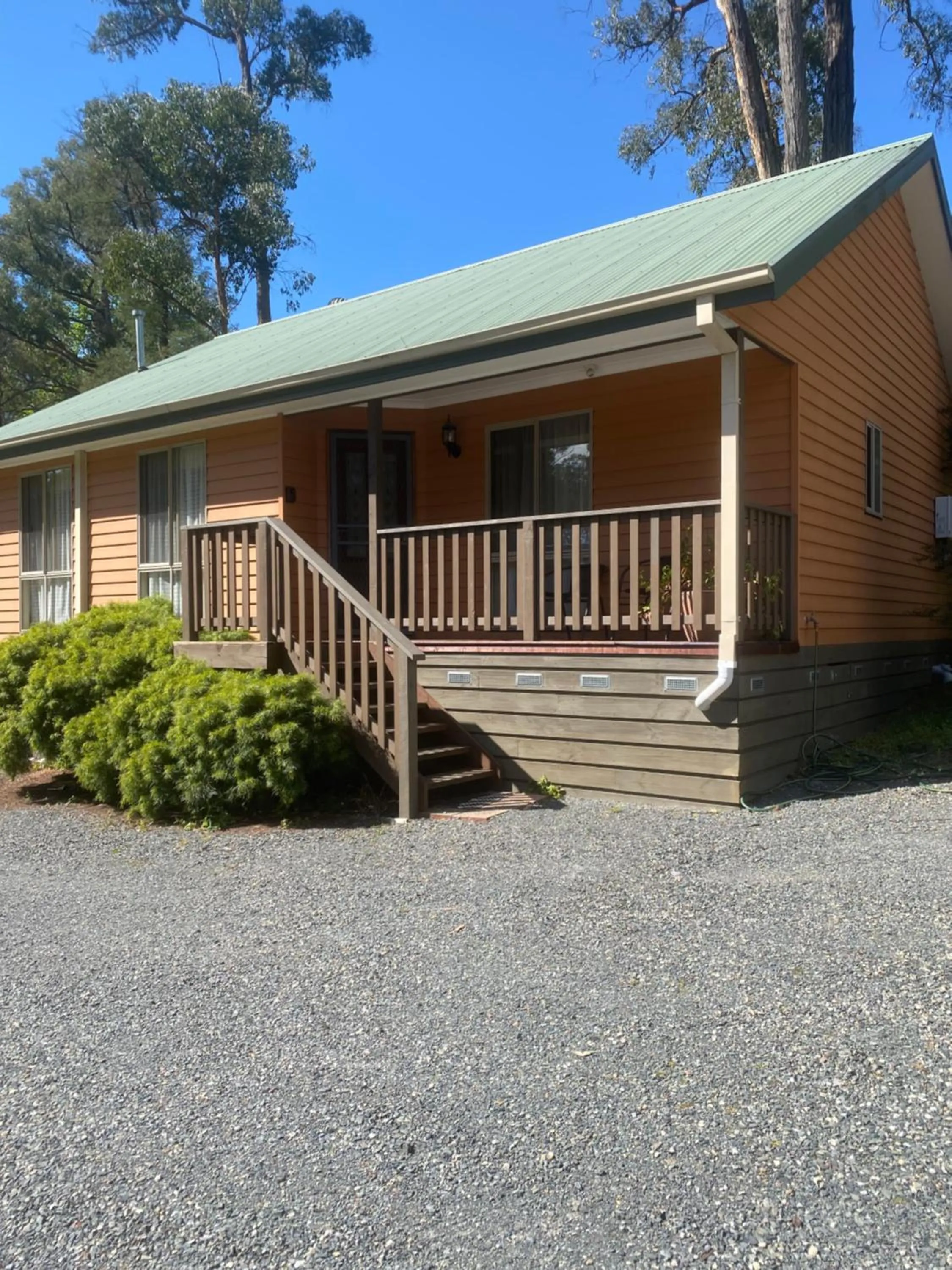 Emerald Creek Cottages