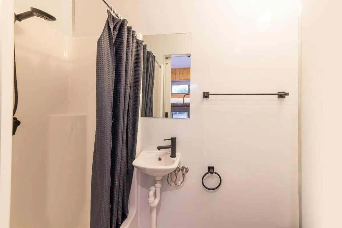 Bathroom in Daylesford Holiday Park