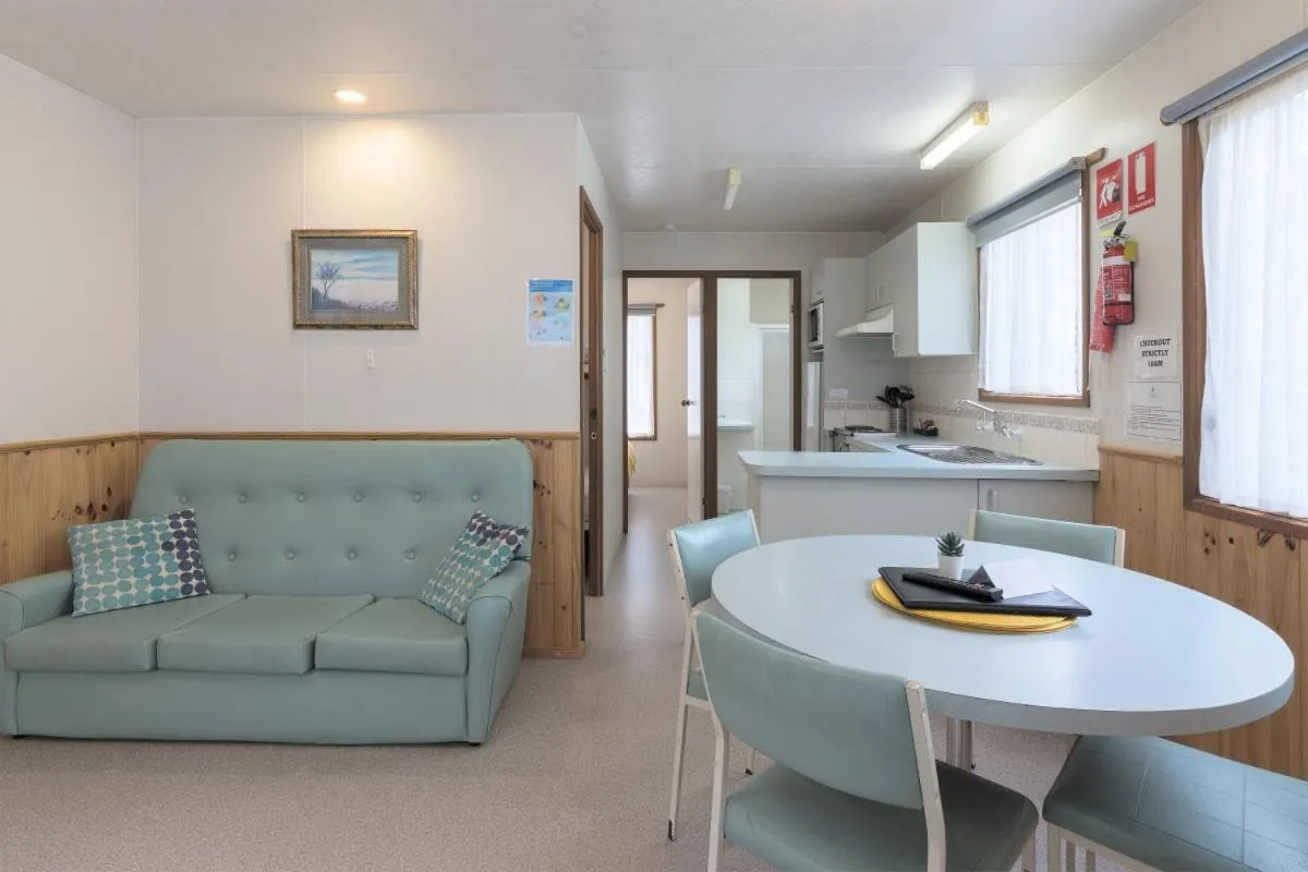 Kitchen or kitchenette in Daylesford Holiday Park