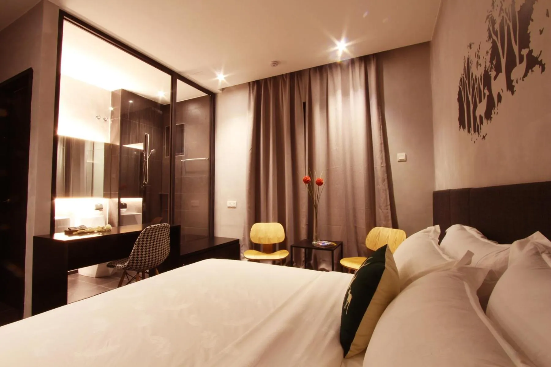 Bedroom, Bed in Villa Lot 1638