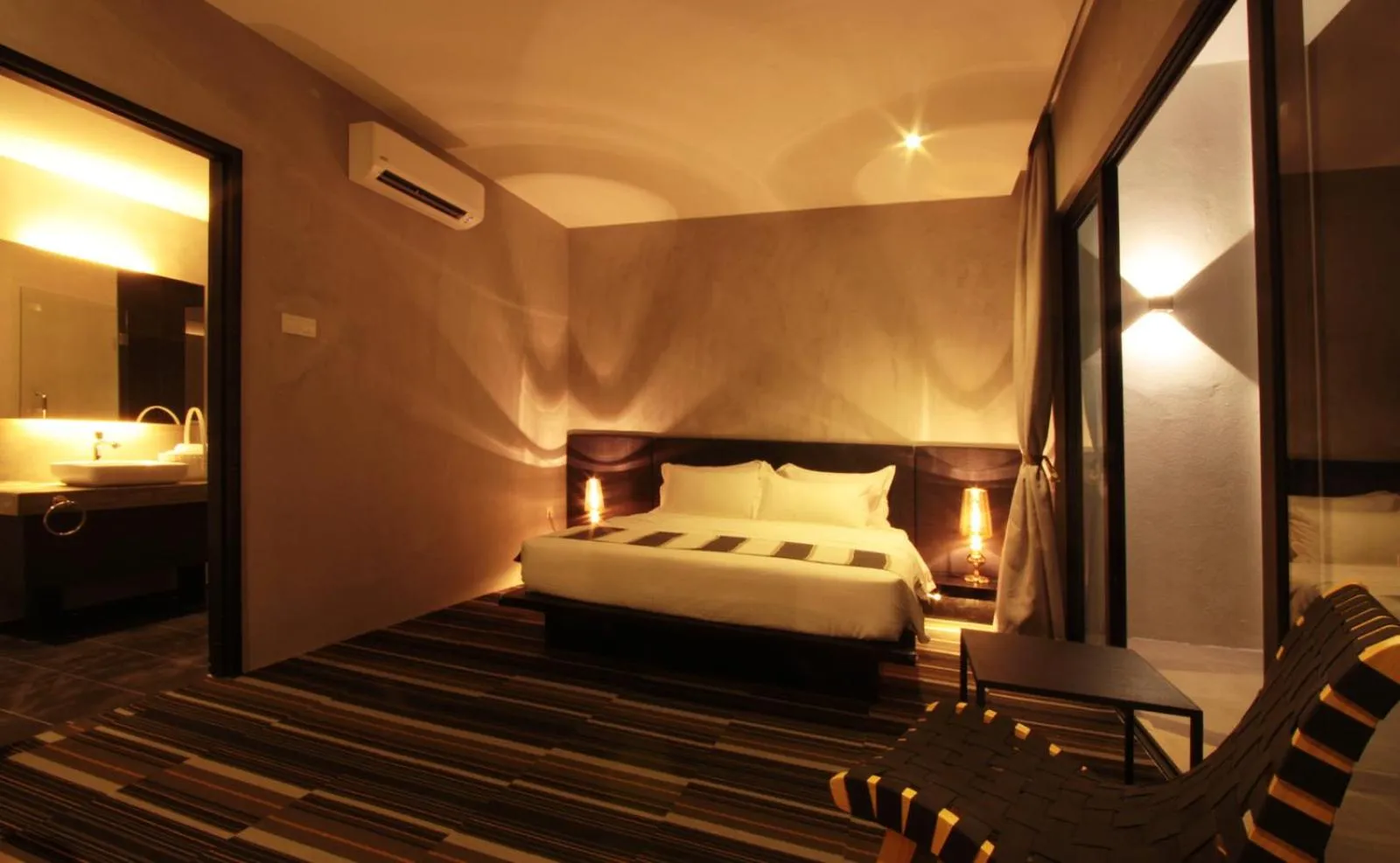 Bedroom, Bed in Villa Lot 1638