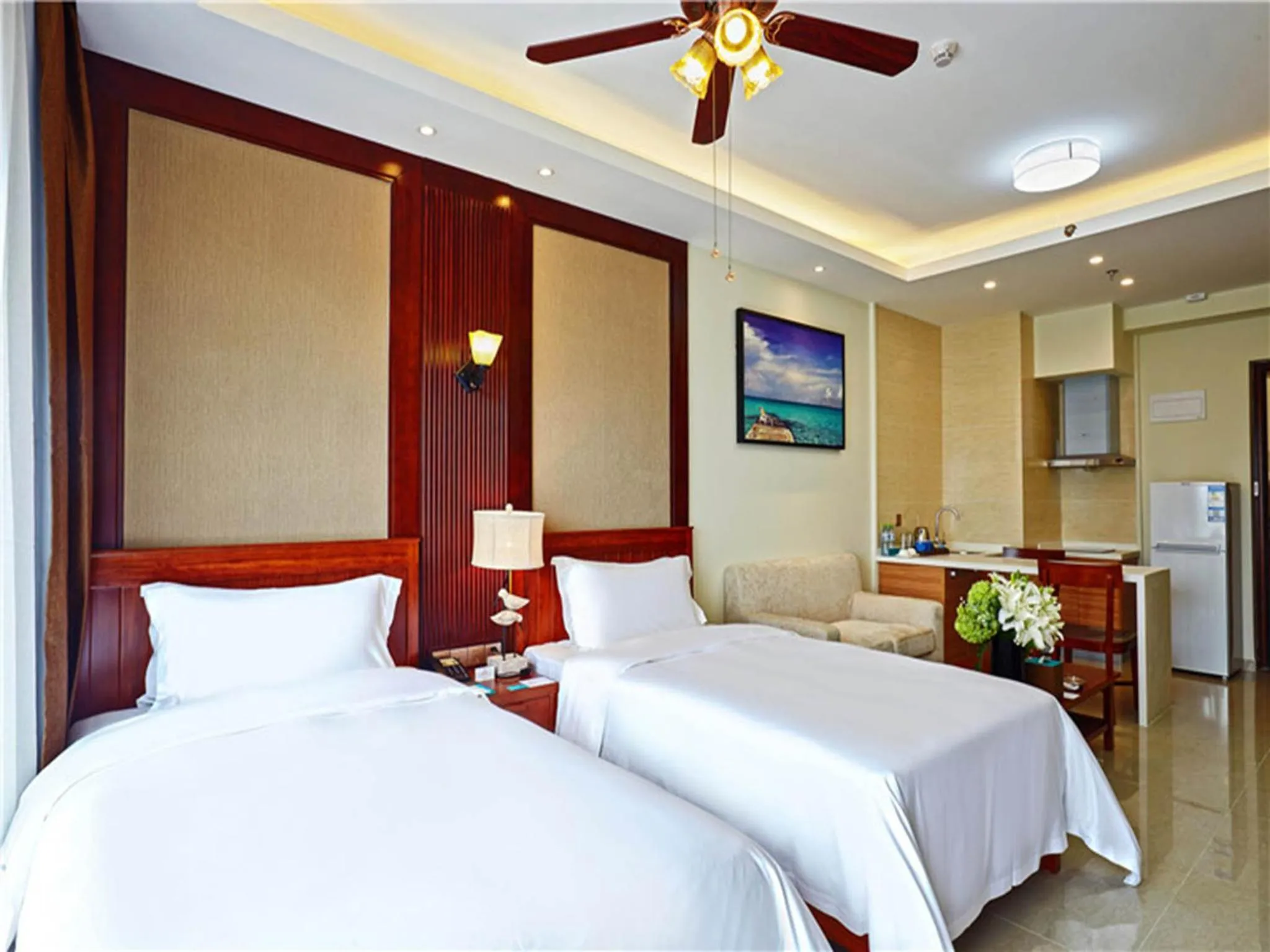 Bedroom in Paxton Vacances Hotel & Suite Sanya