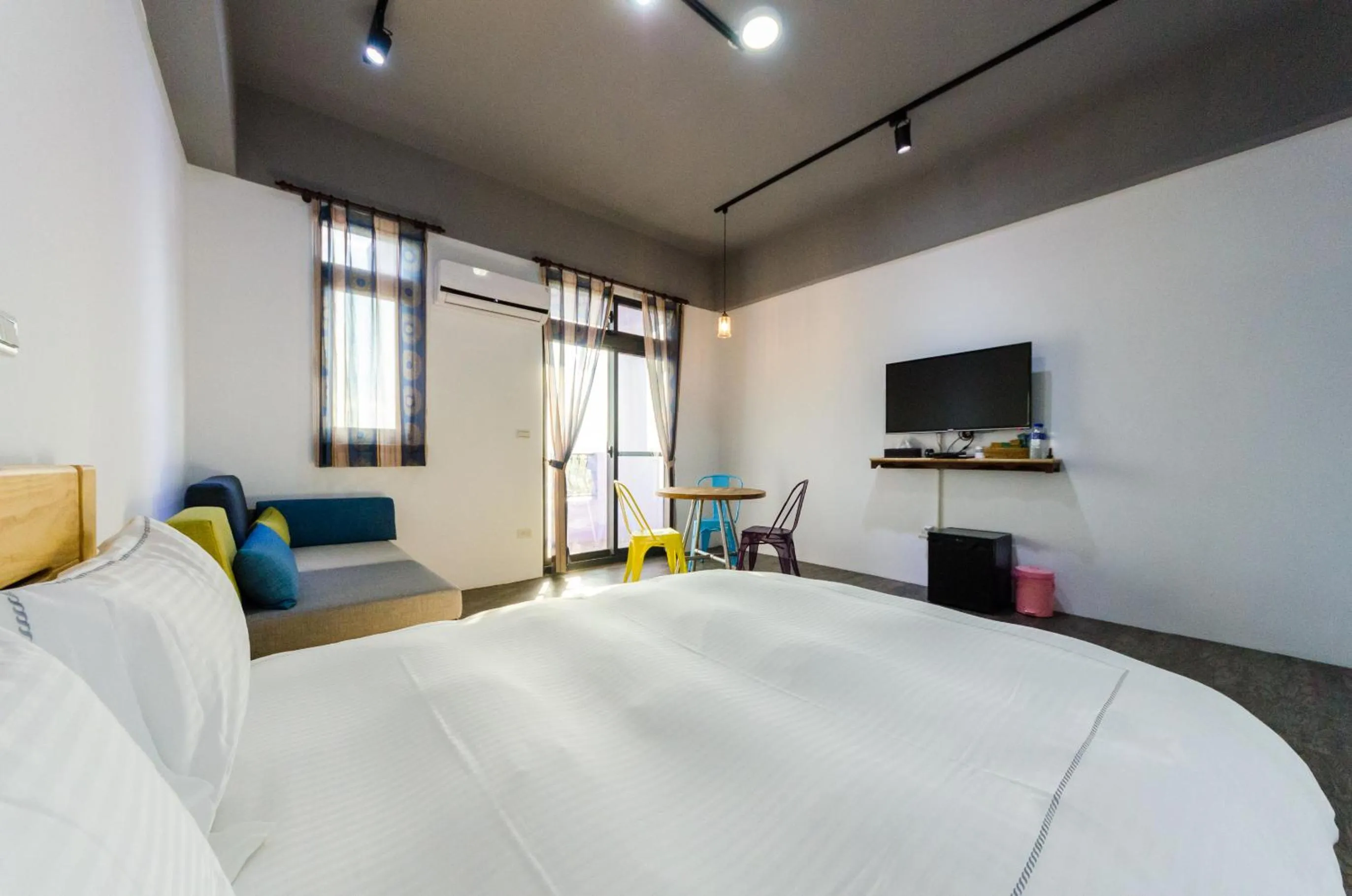 Bed in Sea breeze Inn