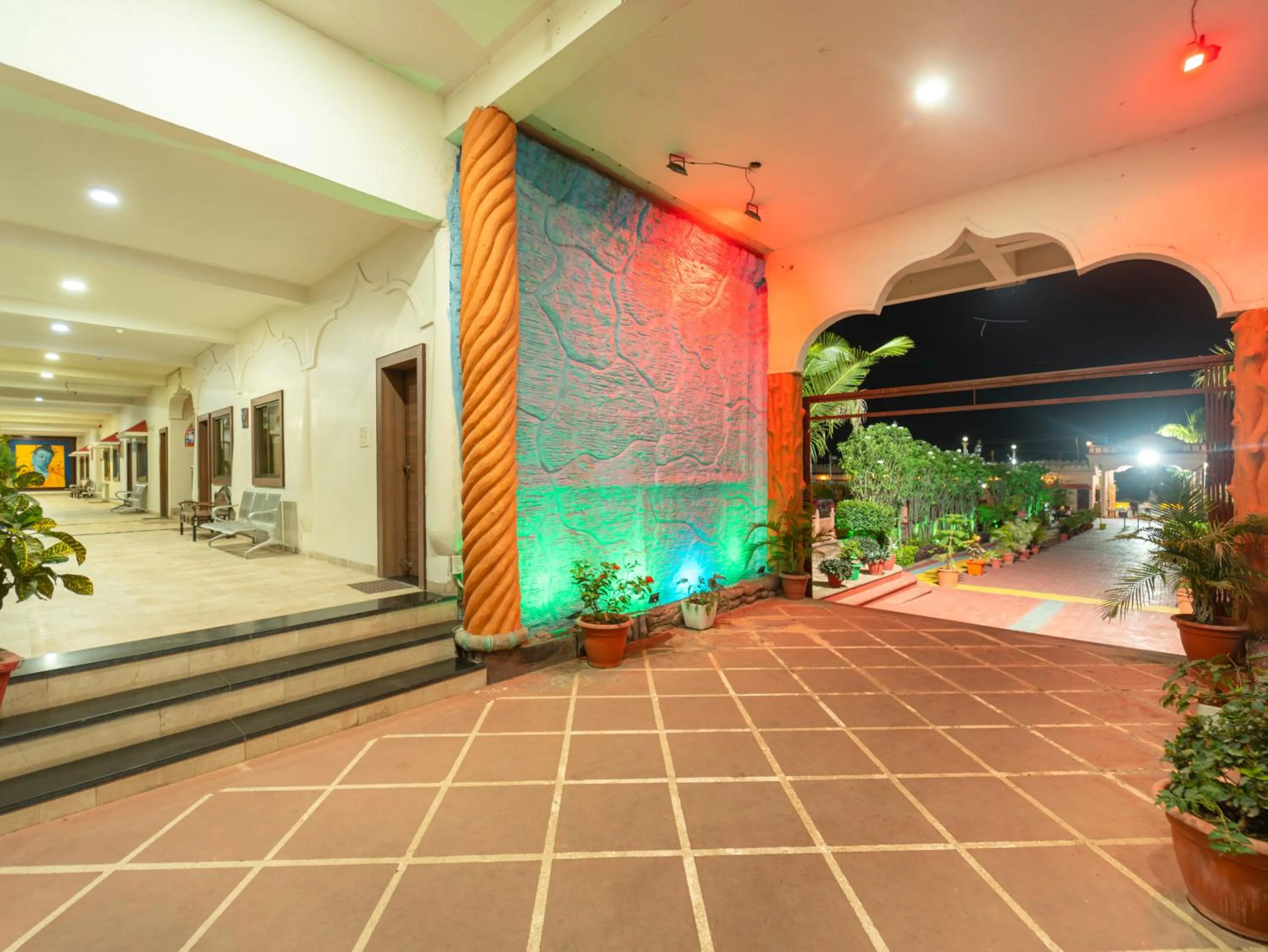 Property building in Hotel Royal Palace