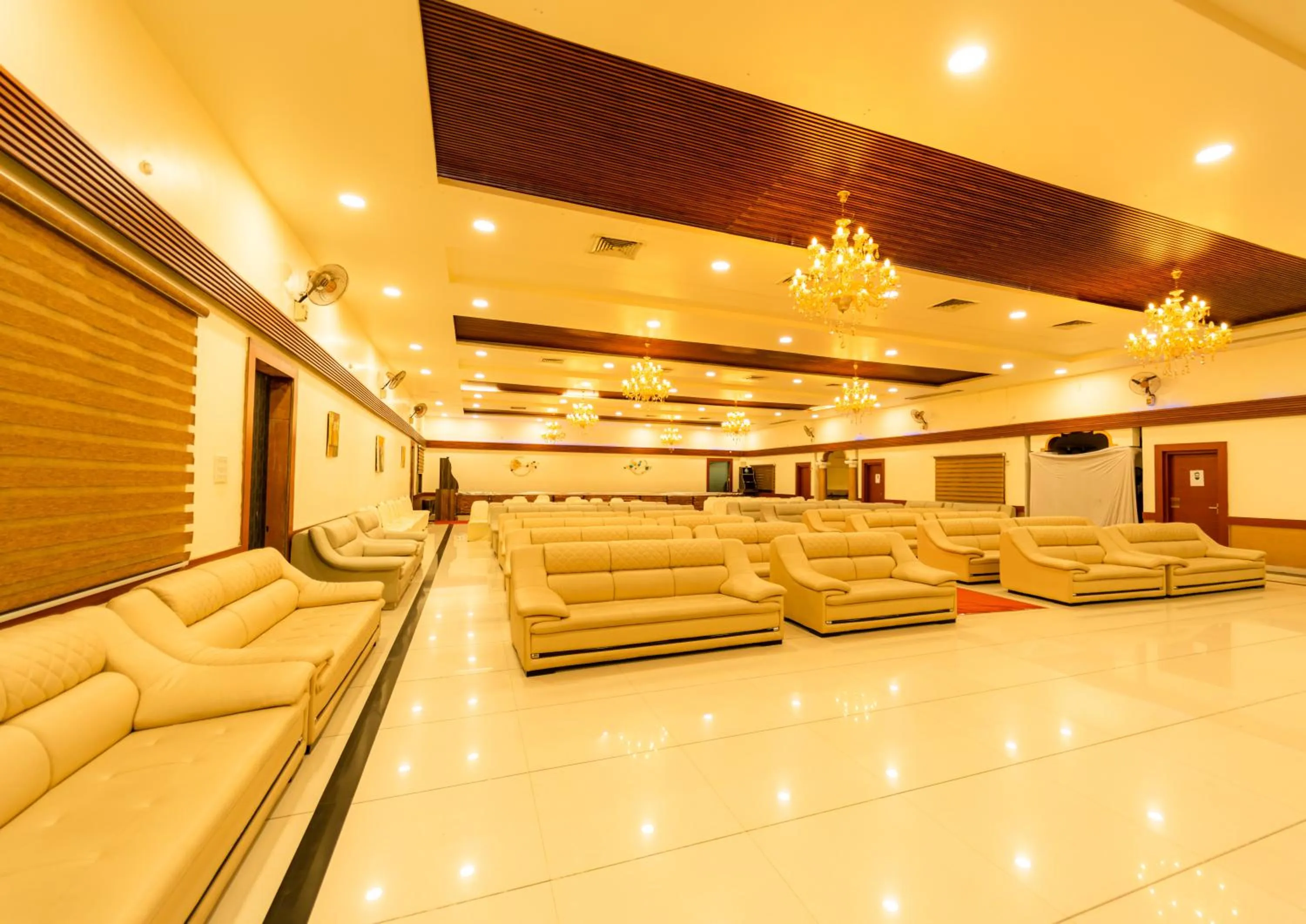 Banquet/Function facilities in Hotel Royal Palace