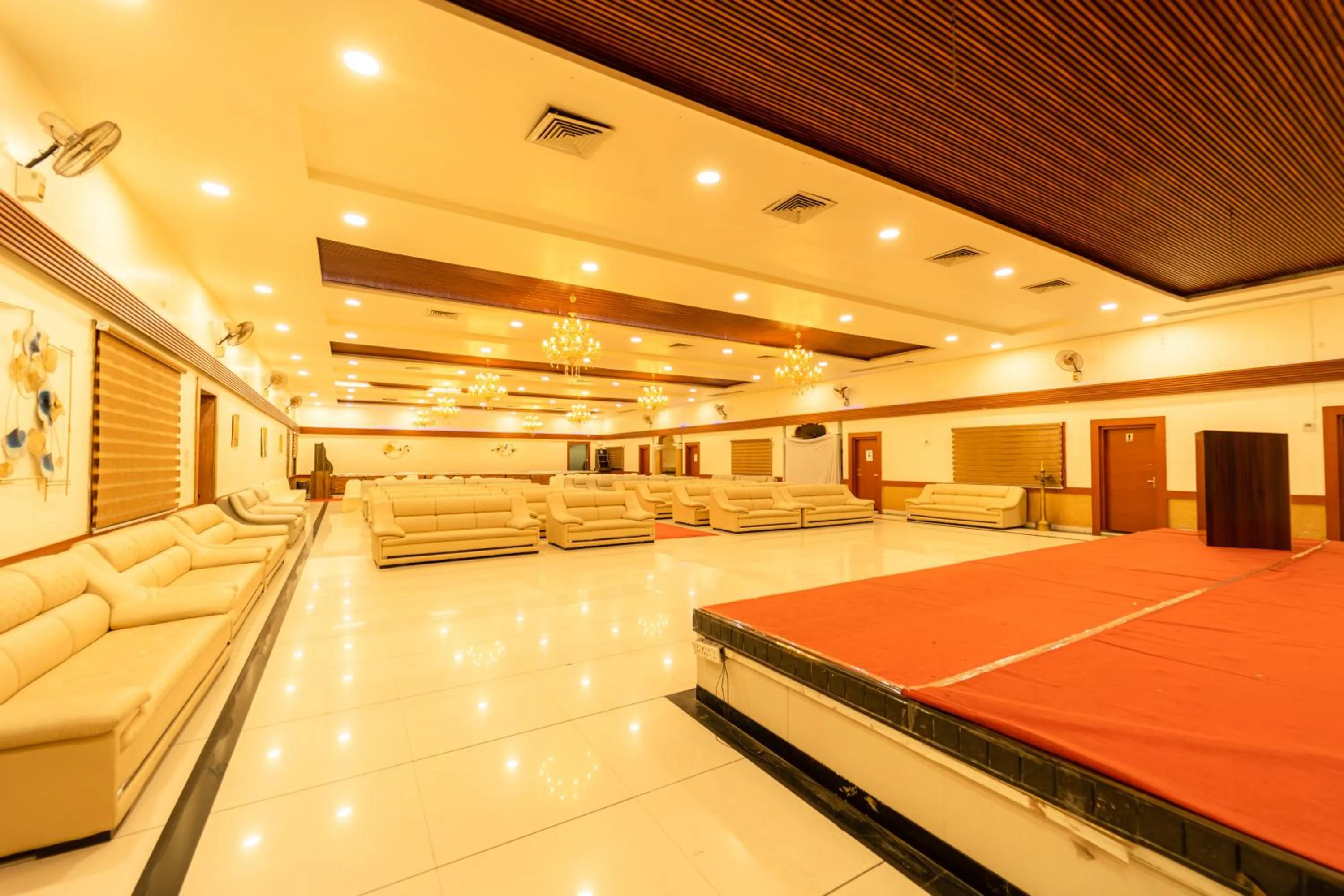 Banquet/Function facilities in Hotel Royal Palace