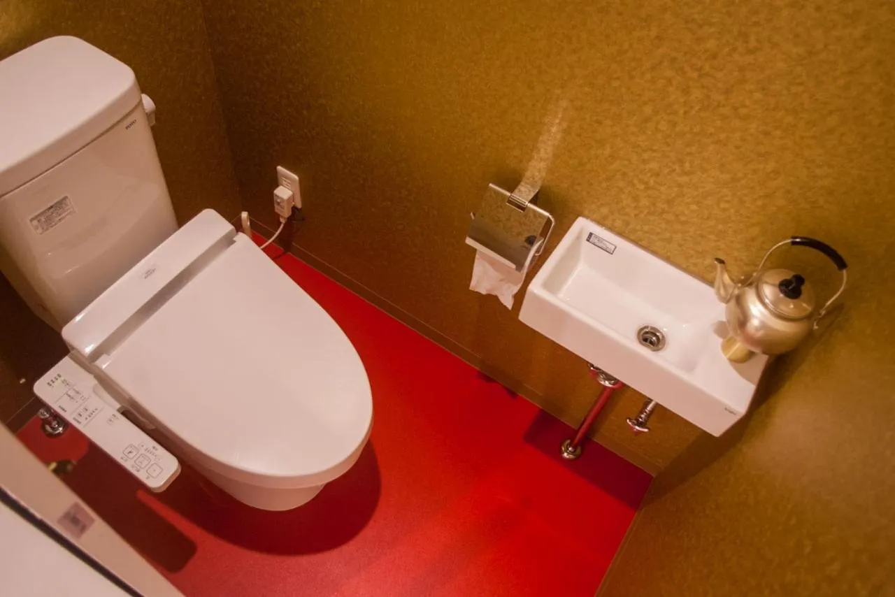 Area and facilities in Picnic Hostel Osaka