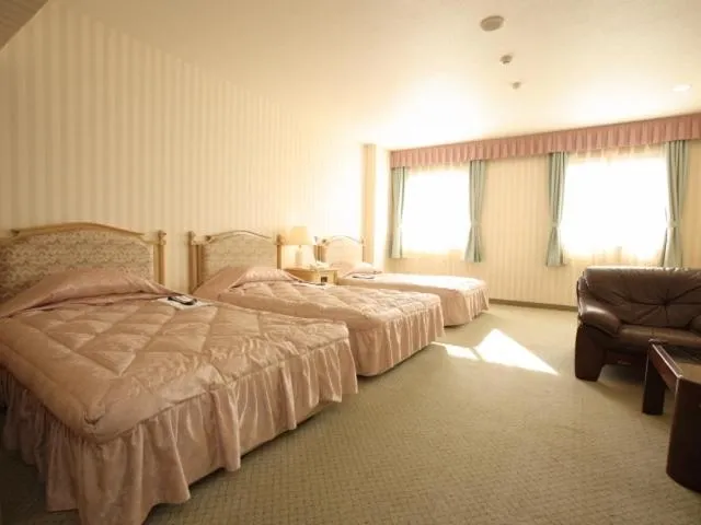 Bedroom, Bed in Nogami President Hotel