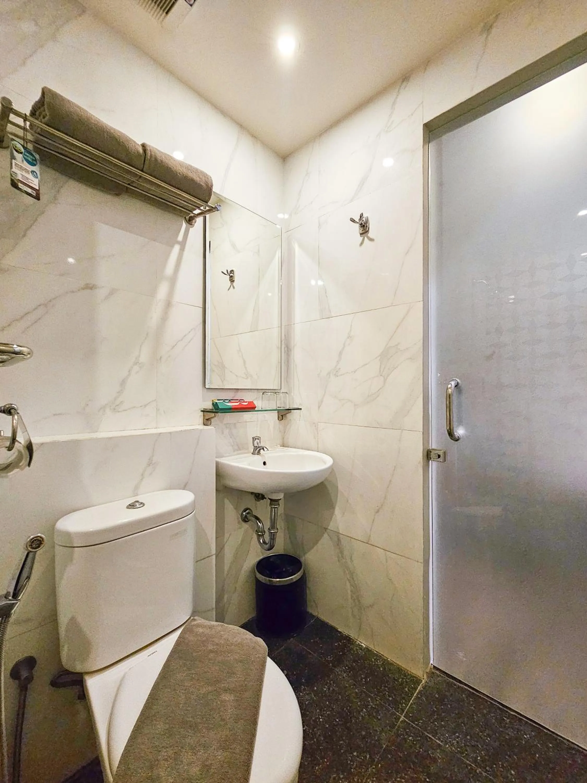 Bathroom in Hotel 88 Kedungsari - Kedungdoro By WH