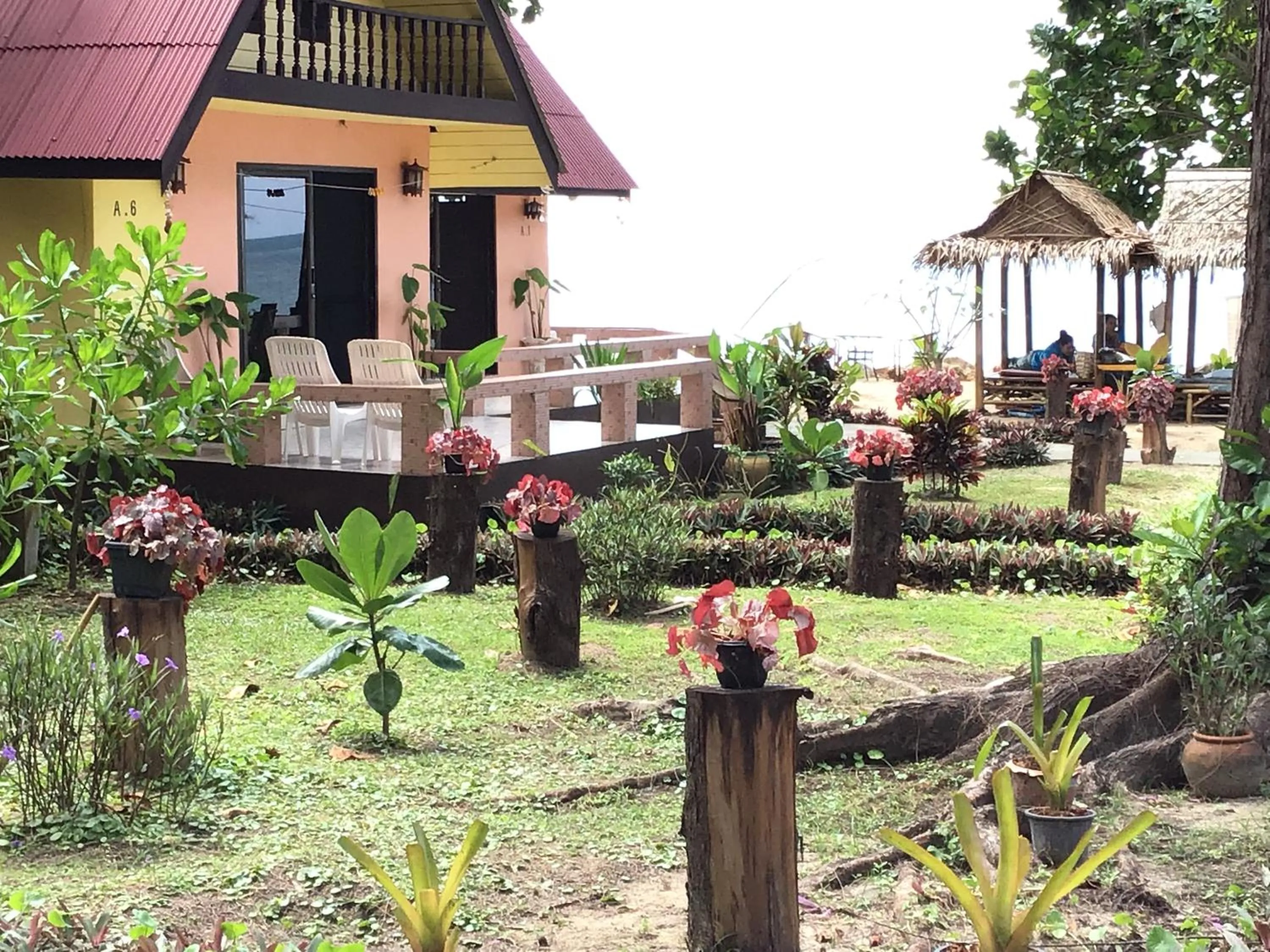 Andaman Beach Resort Koh Jum