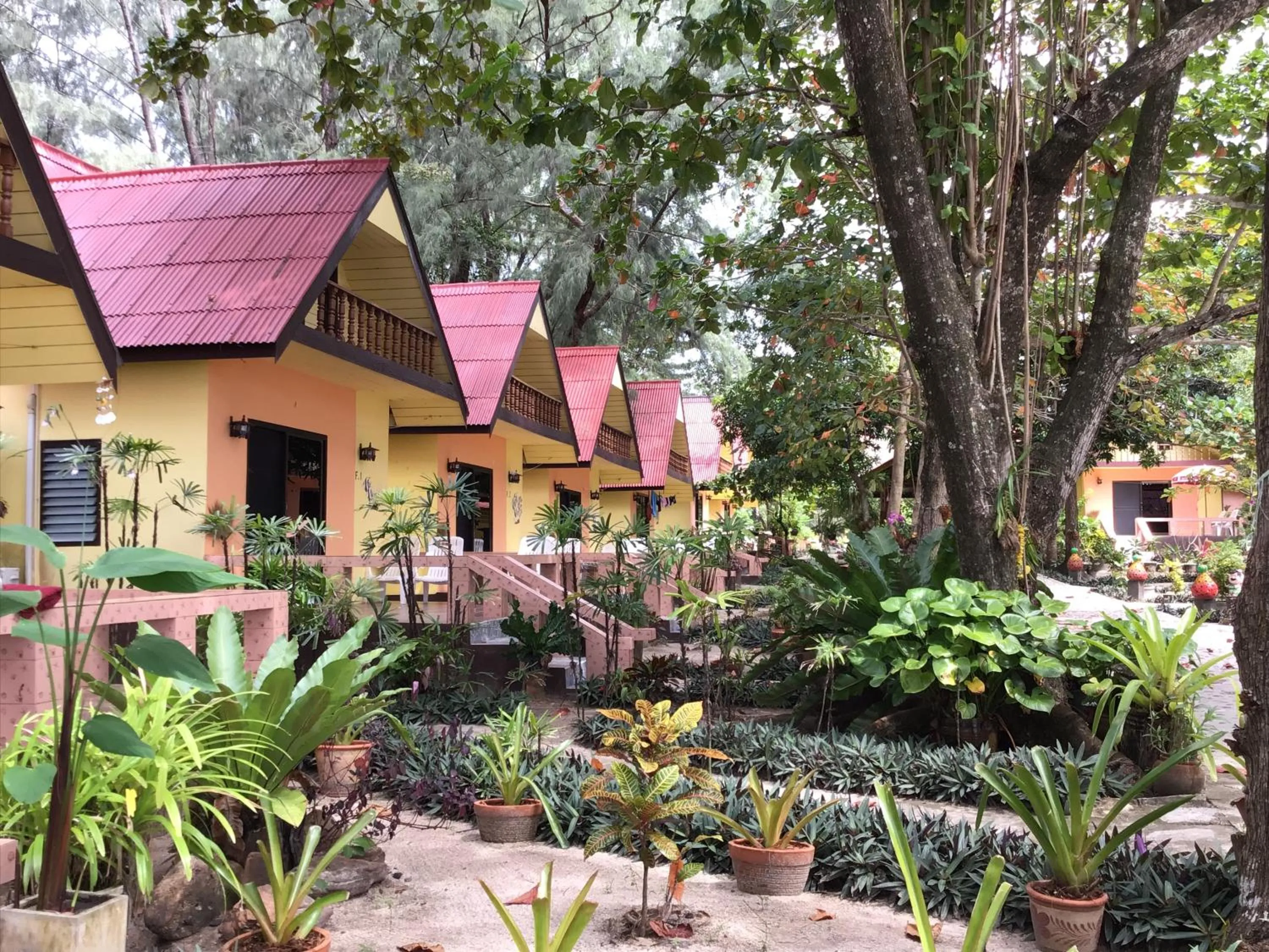 Andaman Beach Resort Koh Jum