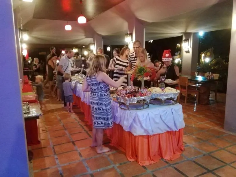 Andaman Beach Resort Koh Jum