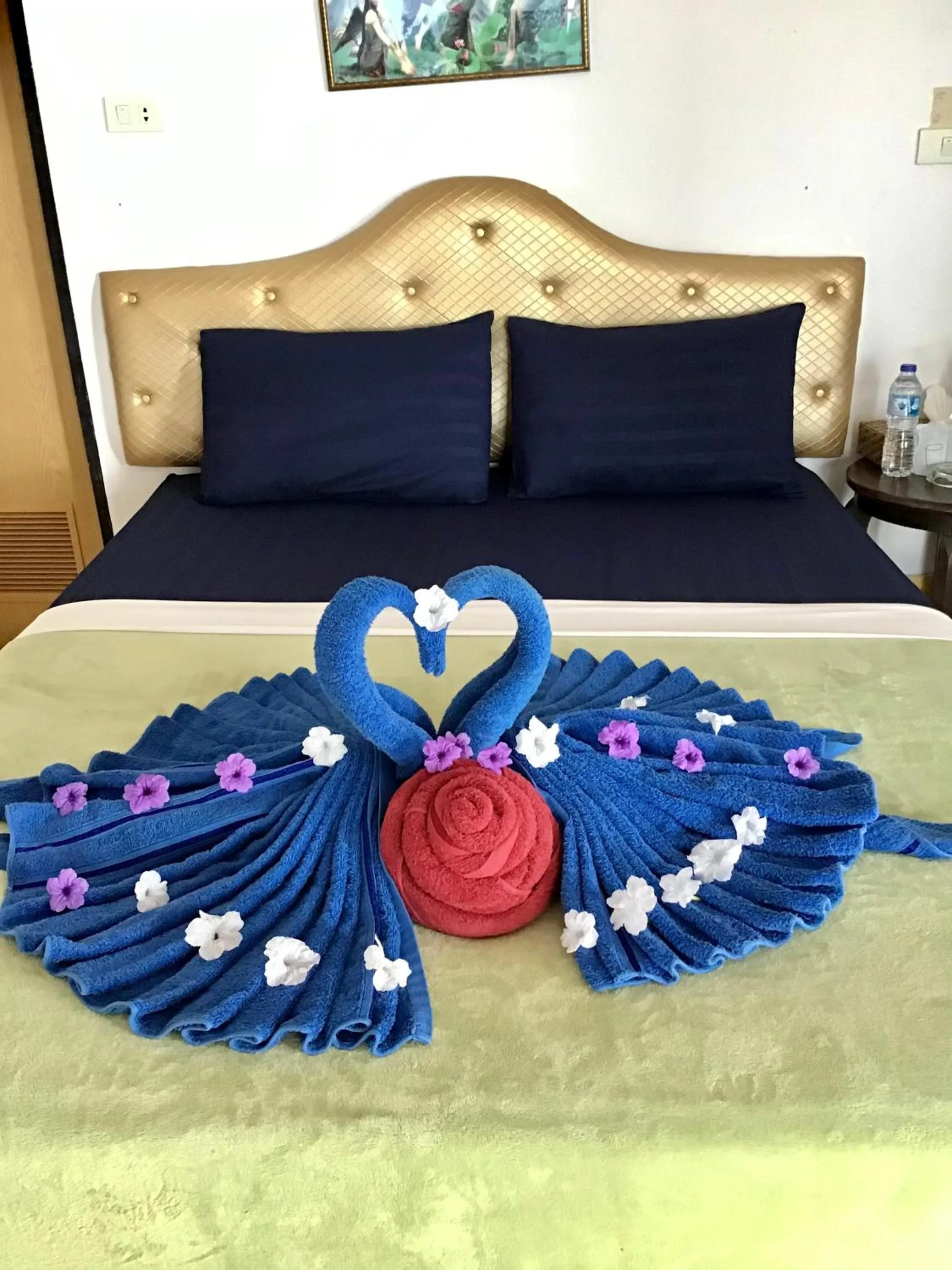 Bed in Andaman Beach Resort Koh Jum