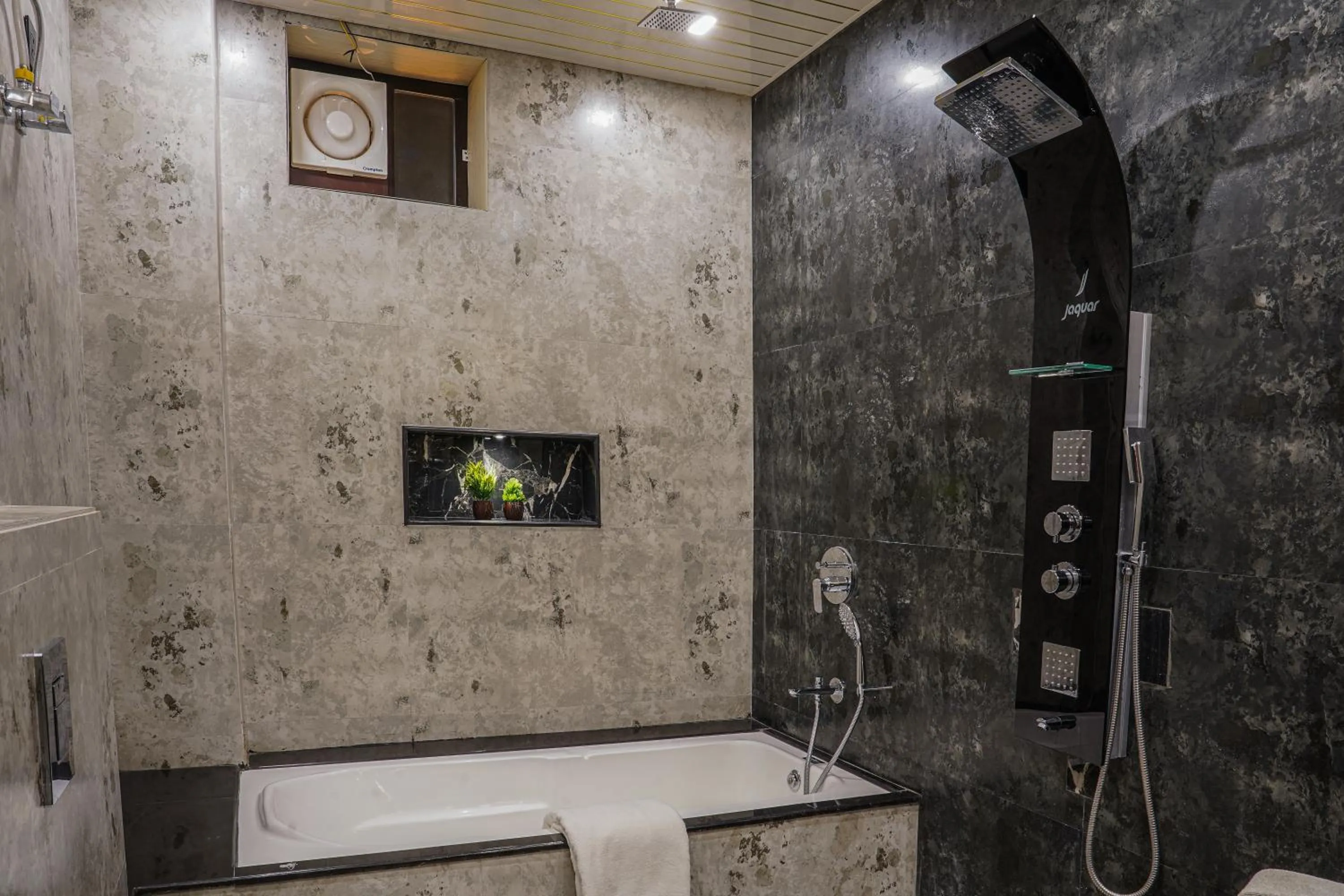 Hotel Pushkar Legacy