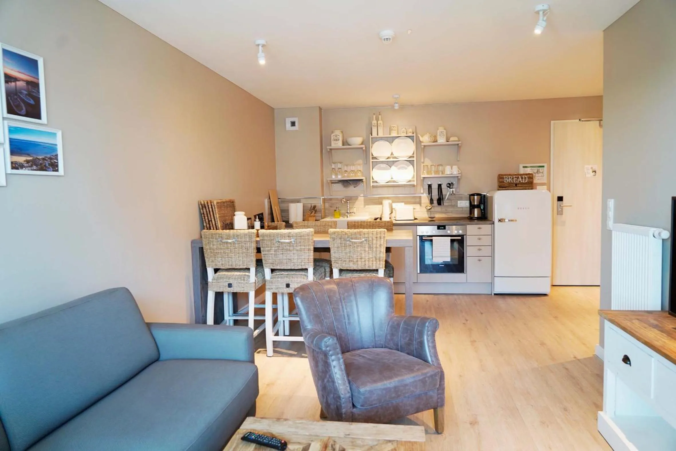 Kitchen or kitchenette in Beach Apartments Heiligenhafen