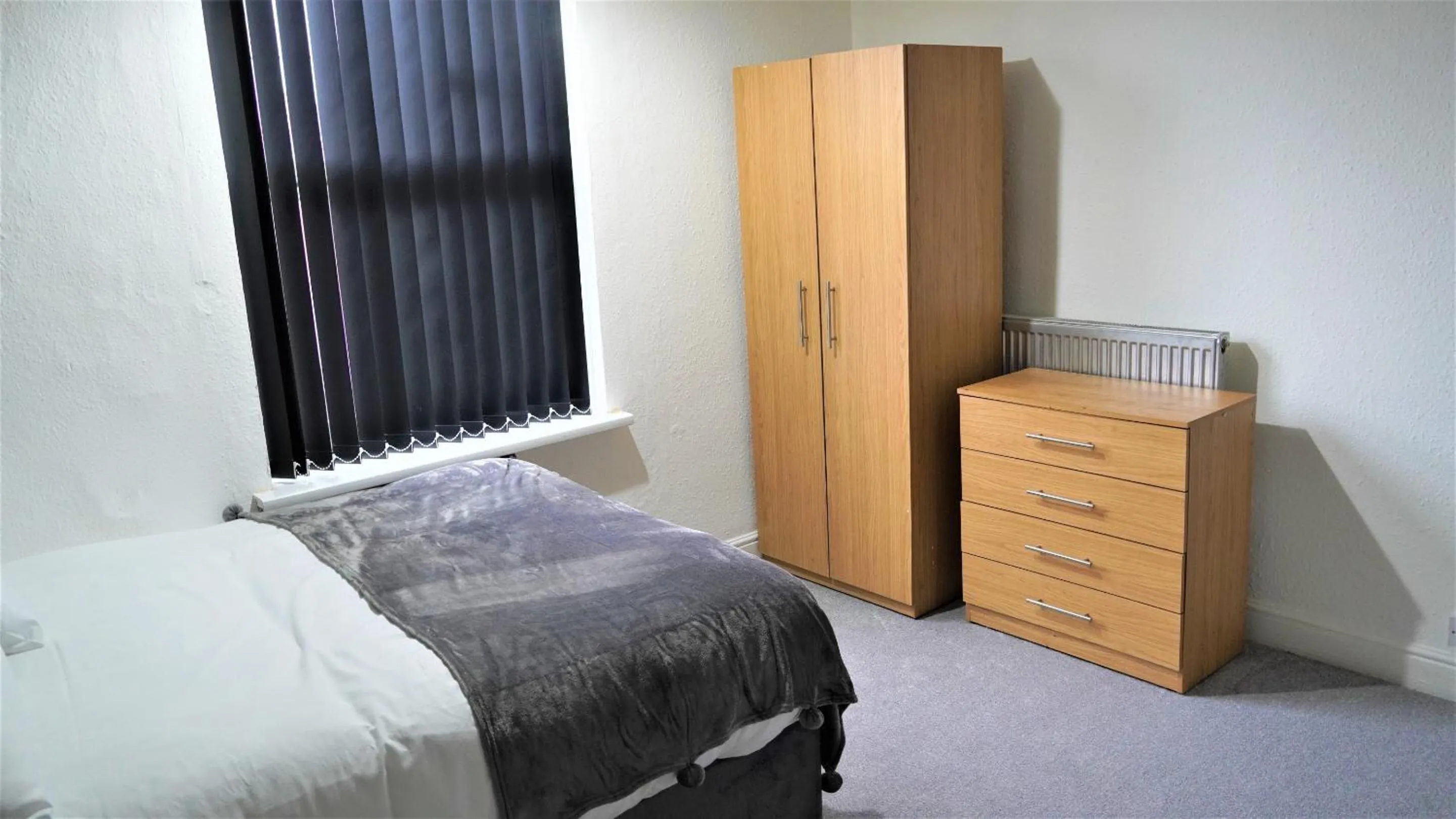 Bedroom in Dean House