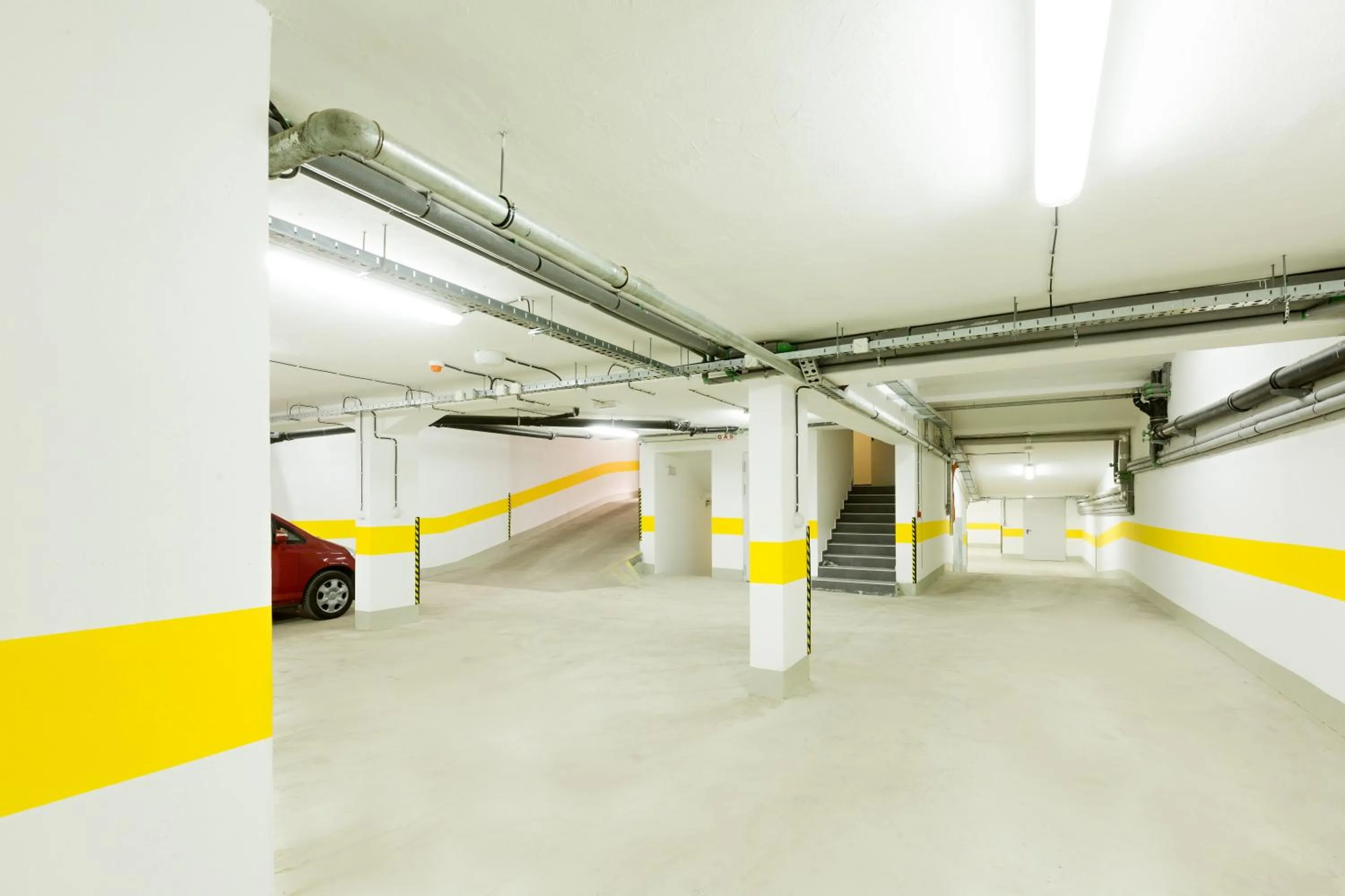 Property building in Hotel TESLA - Smart Stay Garni