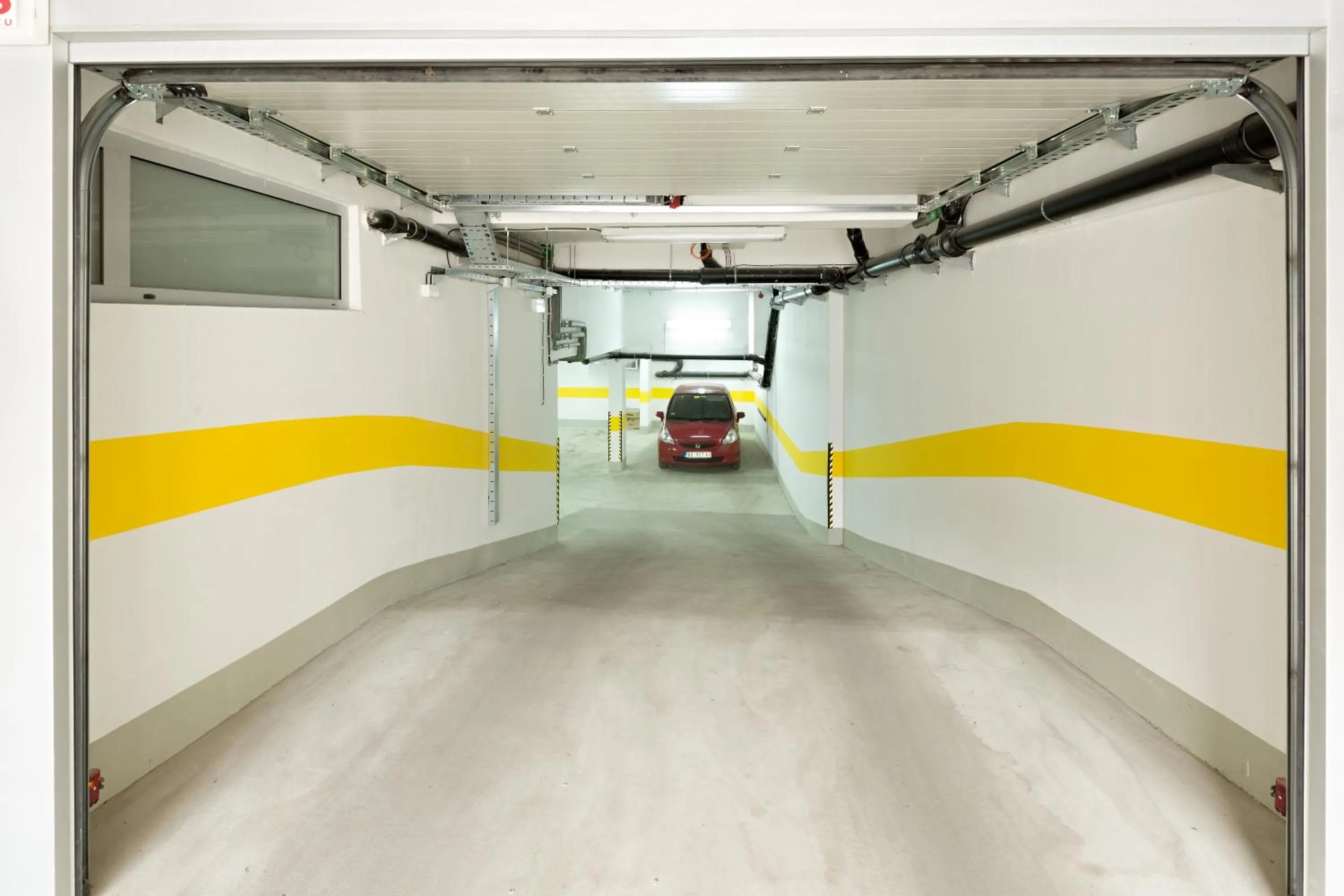 Property building in Hotel TESLA - Smart Stay Garni