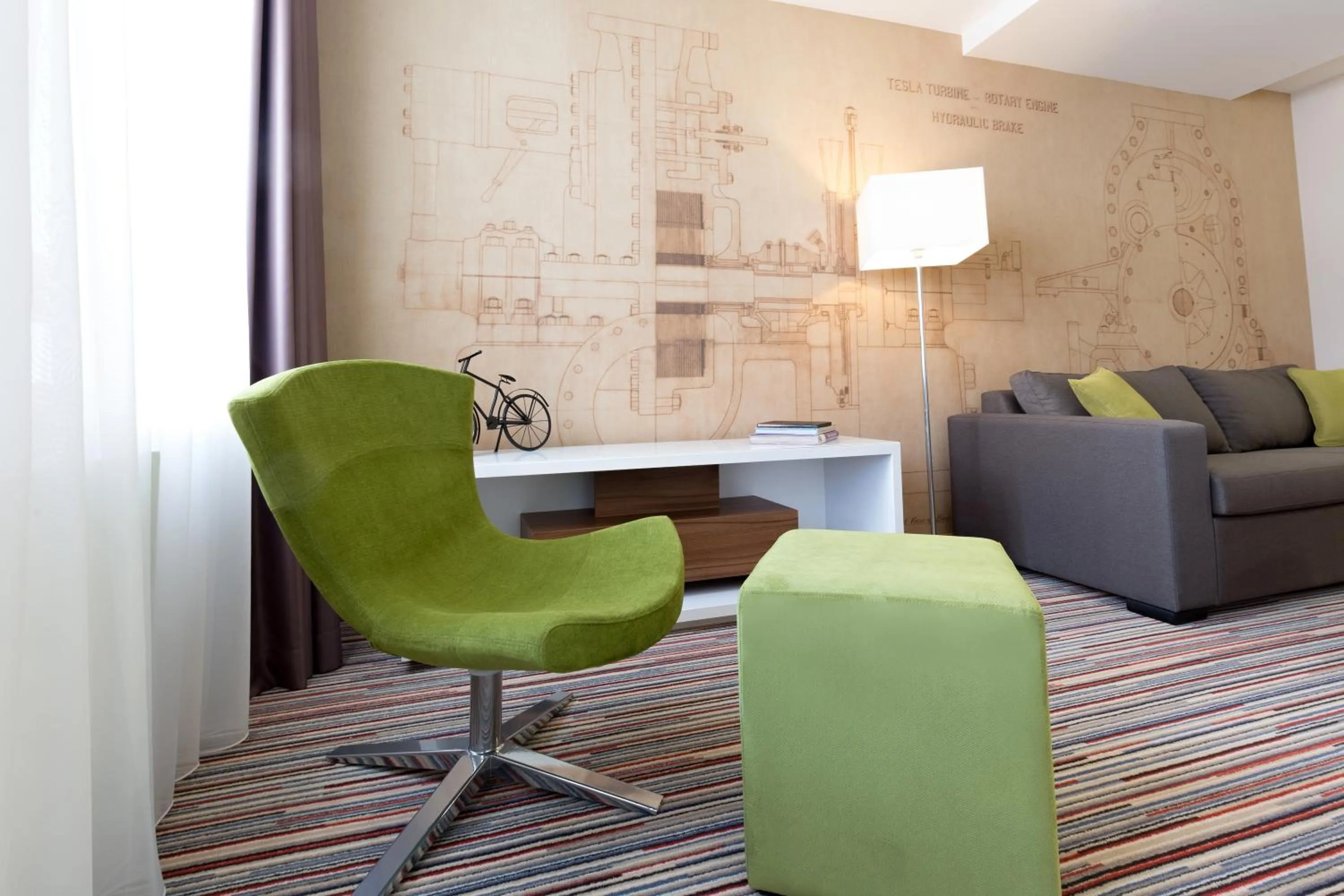 Seating area in Hotel TESLA - Smart Stay Garni