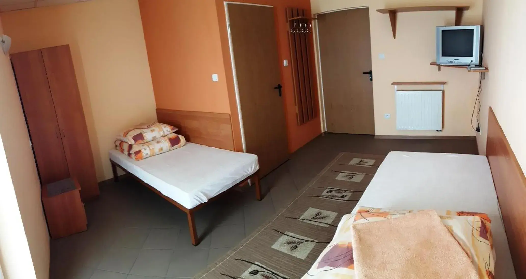Double or Twin Room - single occupancy in Zajazd Pod Zamkiem Rytro Double or Twin Room - single occupancy in Zajazd Pod Zamkiem Rytro