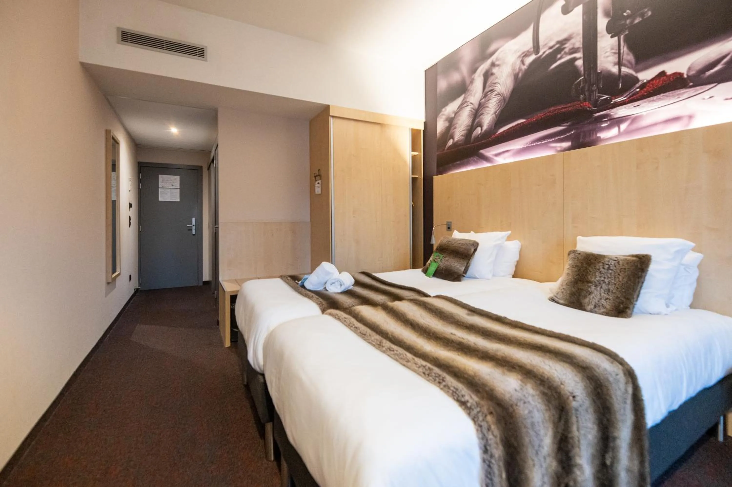 Bedroom, Bed in Hotel & Aparthotel Alize Mouscron