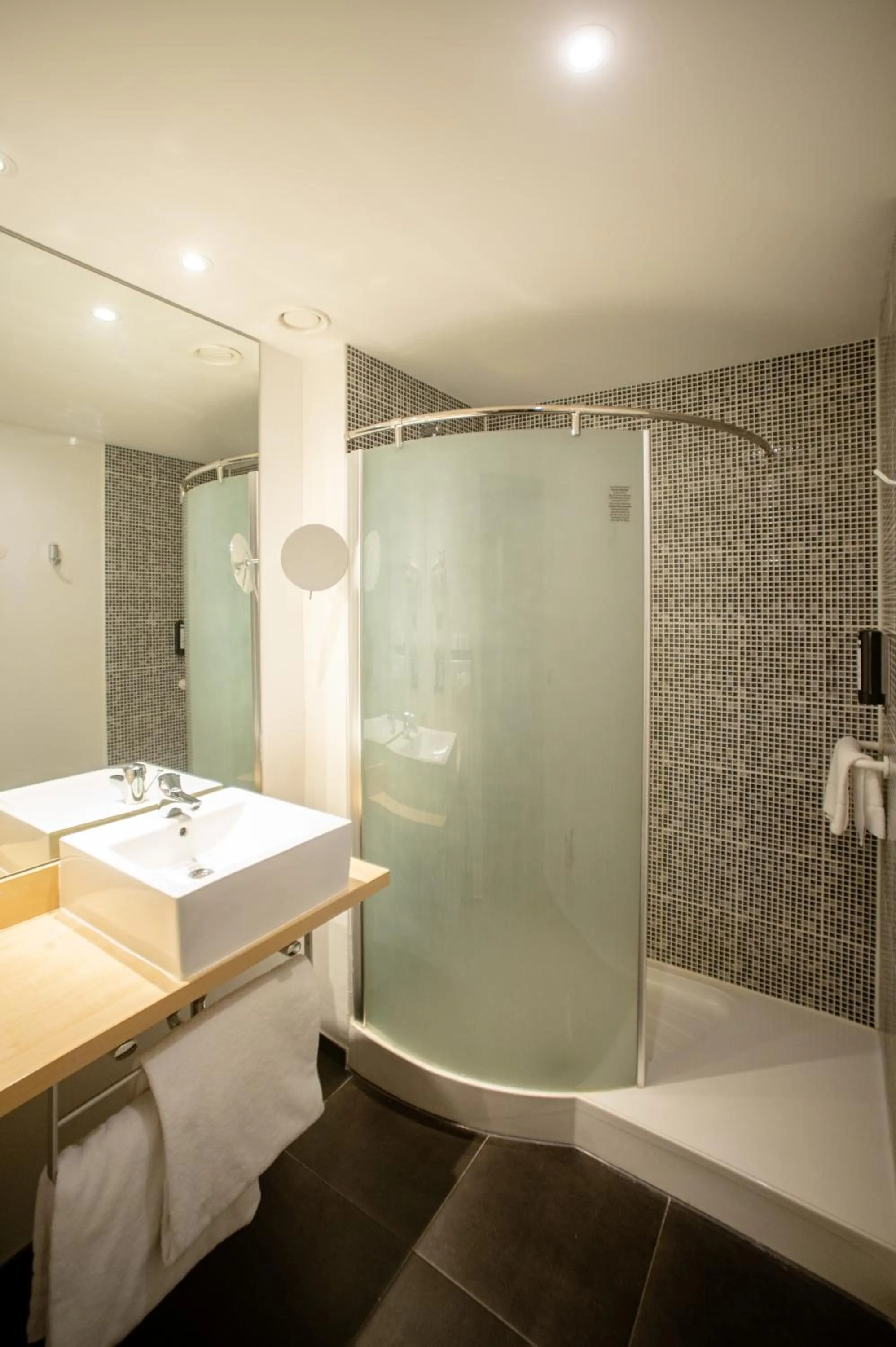Bathroom in Hotel & Aparthotel Alize Mouscron