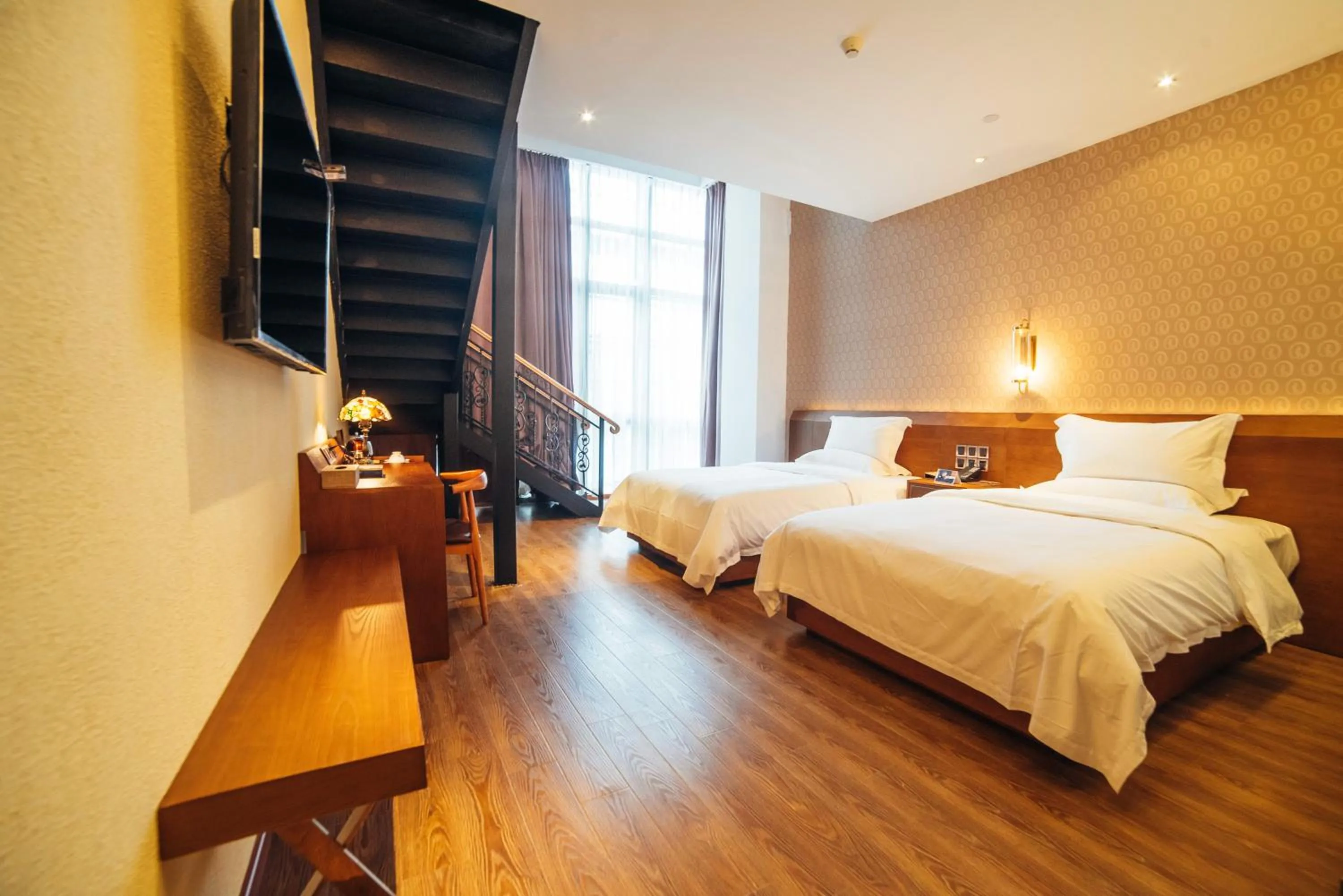 Photo of the whole room in James Joyce Hotel Zhuhai Hengqin Chimelong