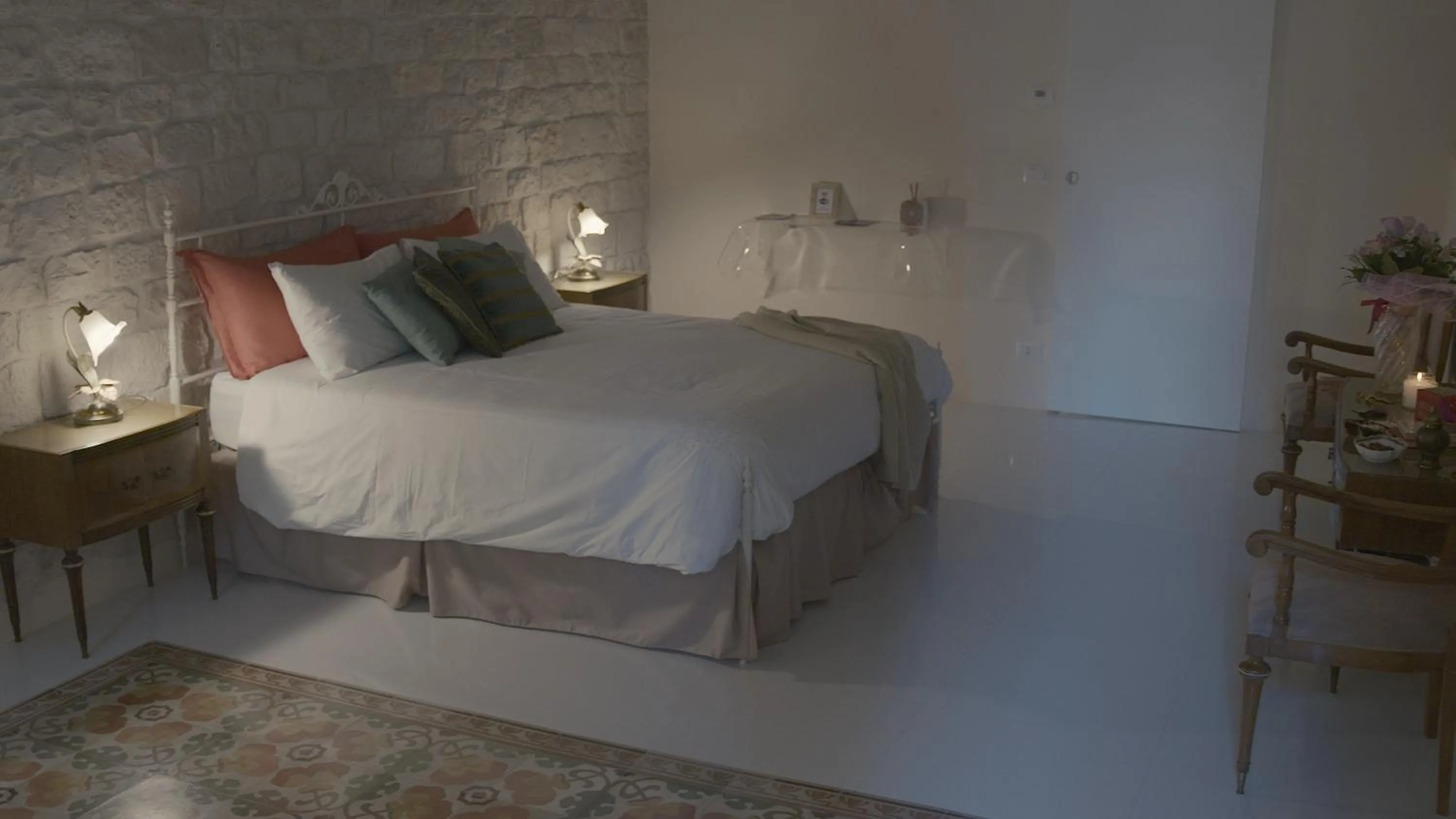 Bed in B&B re apartments Palazzo Muscati