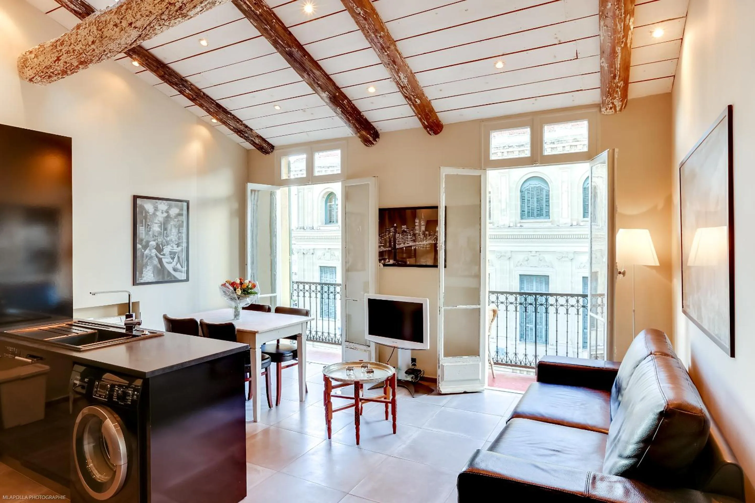 Kitchen or kitchenette in Florella Félix Faure